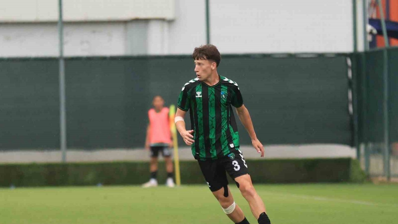 Kocaelispor önce profesyonel yaptı, sonra Manisa FK’ya kiraladı