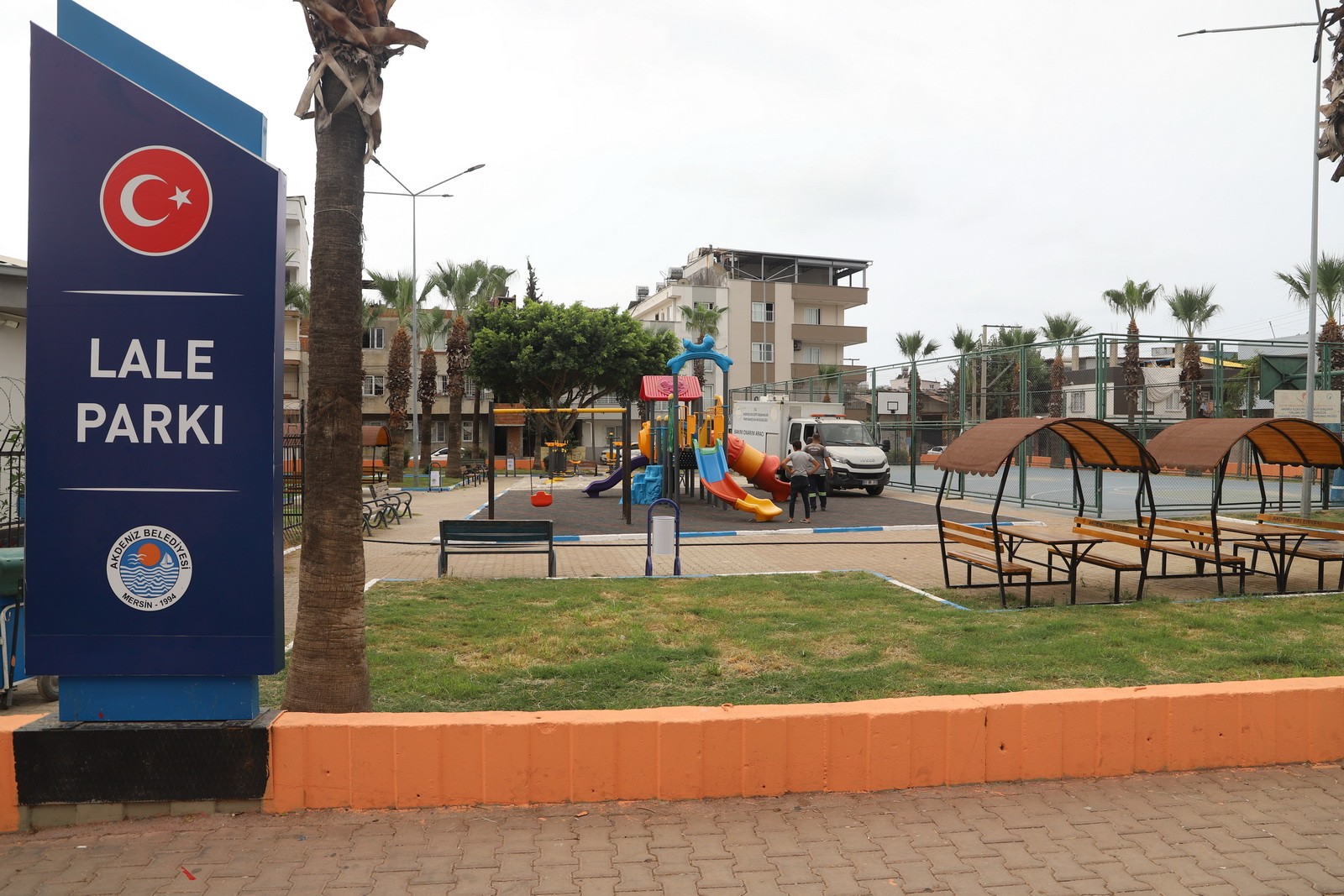 Thumbnail I M G 1445