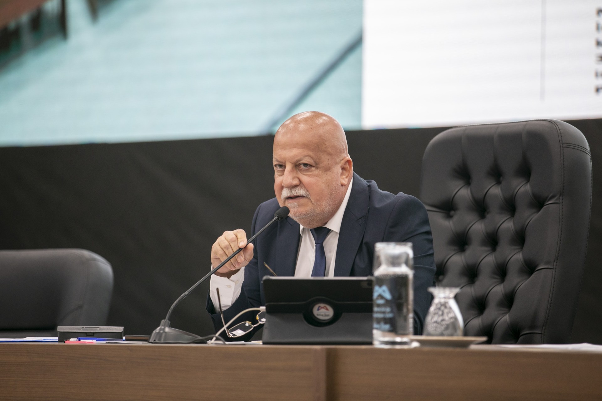 Thumbnail M E R S N B~2