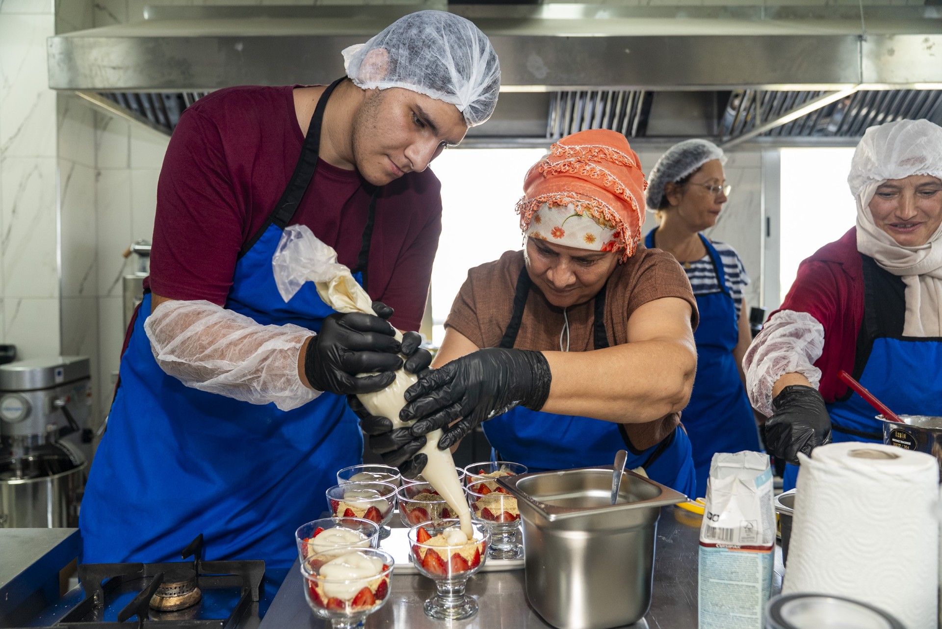 Thumbnail Büyükşehi̇r Mercek’te Tatli Dokunuşlarla Geleceğe Yolculuk (4)