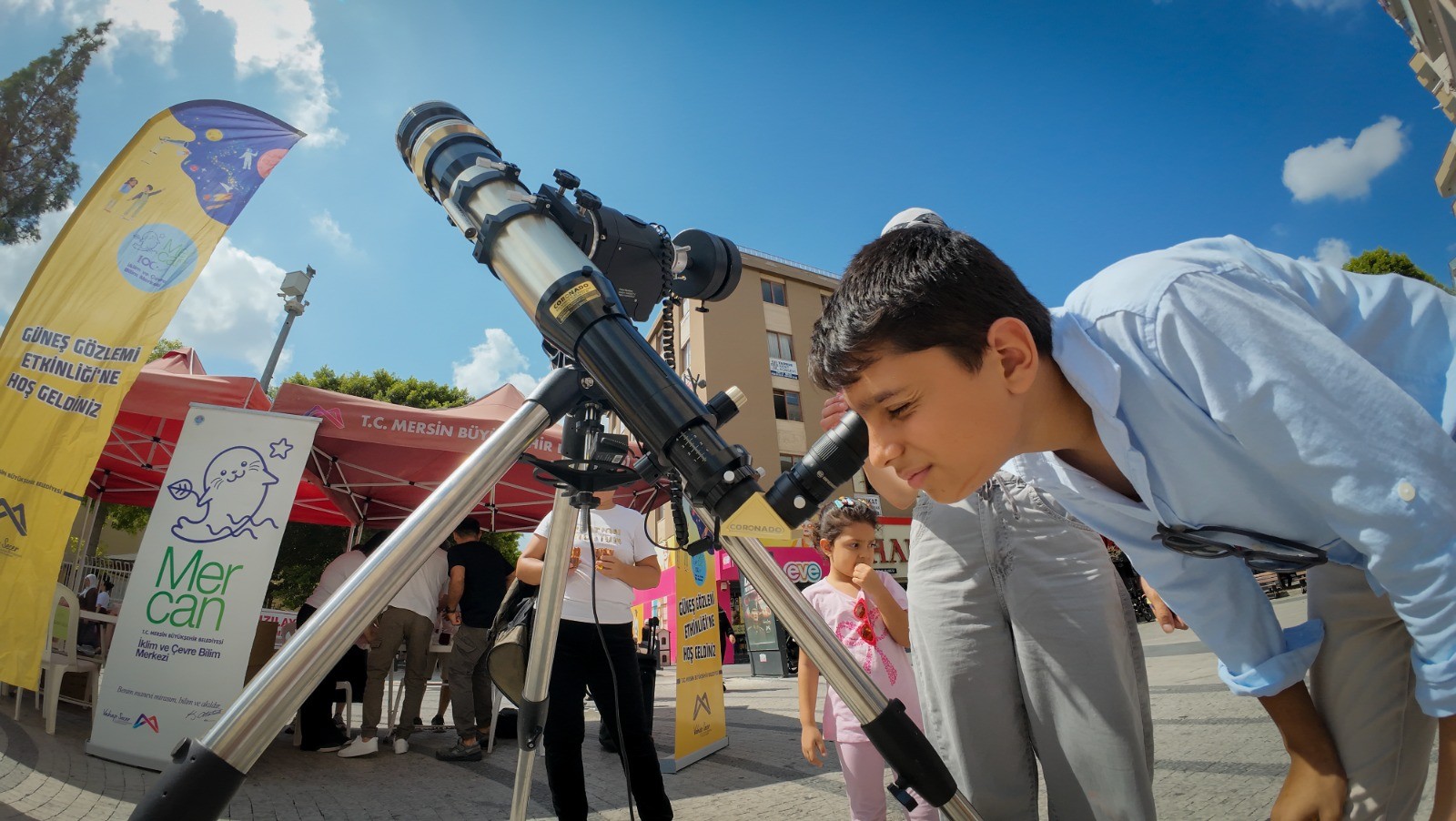 Thumbnail Mersi̇n Büyükşehi̇r Beledi̇yesi̇ Çocuklari Bi̇li̇mle Buluşturma Devam Edi̇yor (3)