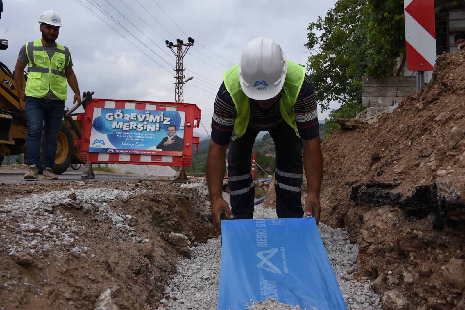 Thumbnail Meski̇, Deği̇rmendere Mahallesi̇’ni̇n İçme Suyu Hattini Yeni̇ledi̇ (2)