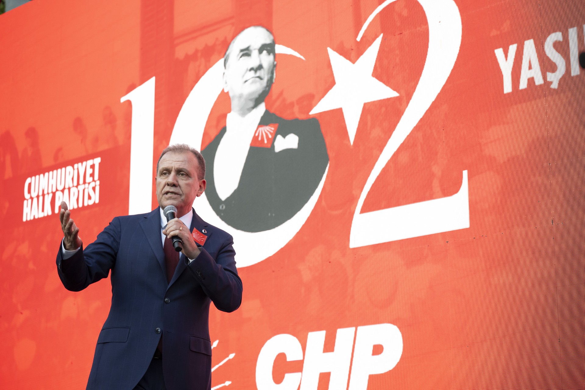 Thumbnail Seçer “Cumhuri̇yet Demek, Cumhuri̇yet Halk Parti̇si̇ Demekti̇r” (2)