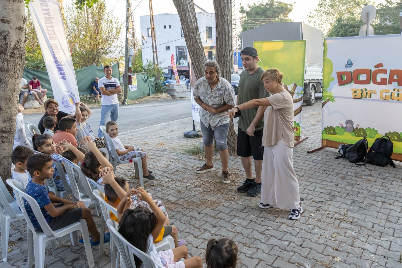 Yenişehir Belediyesi Mahallelerde Çocuklar Için Renkli Etkinlikler Düzenliyor (1)