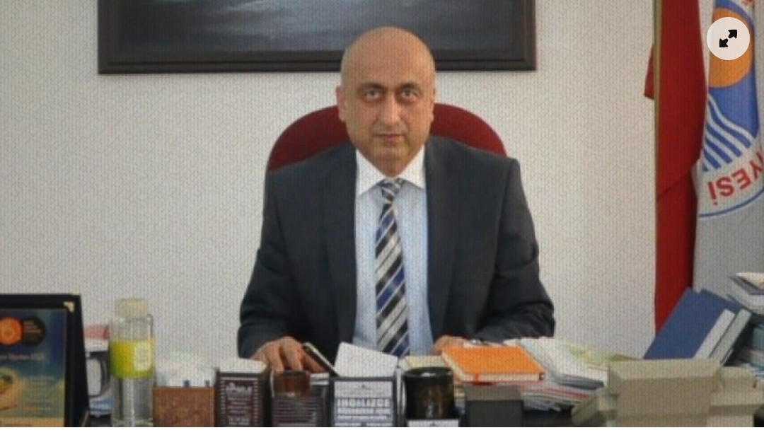 Picsart 25 10 26 10 10 02 956