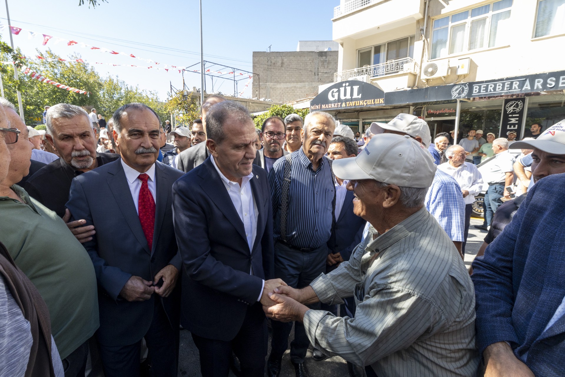 Thumbnail Başkan Seçer, Chp Mut İlçe Başkanliği’ni Zi̇yaret Etti̇ (11)