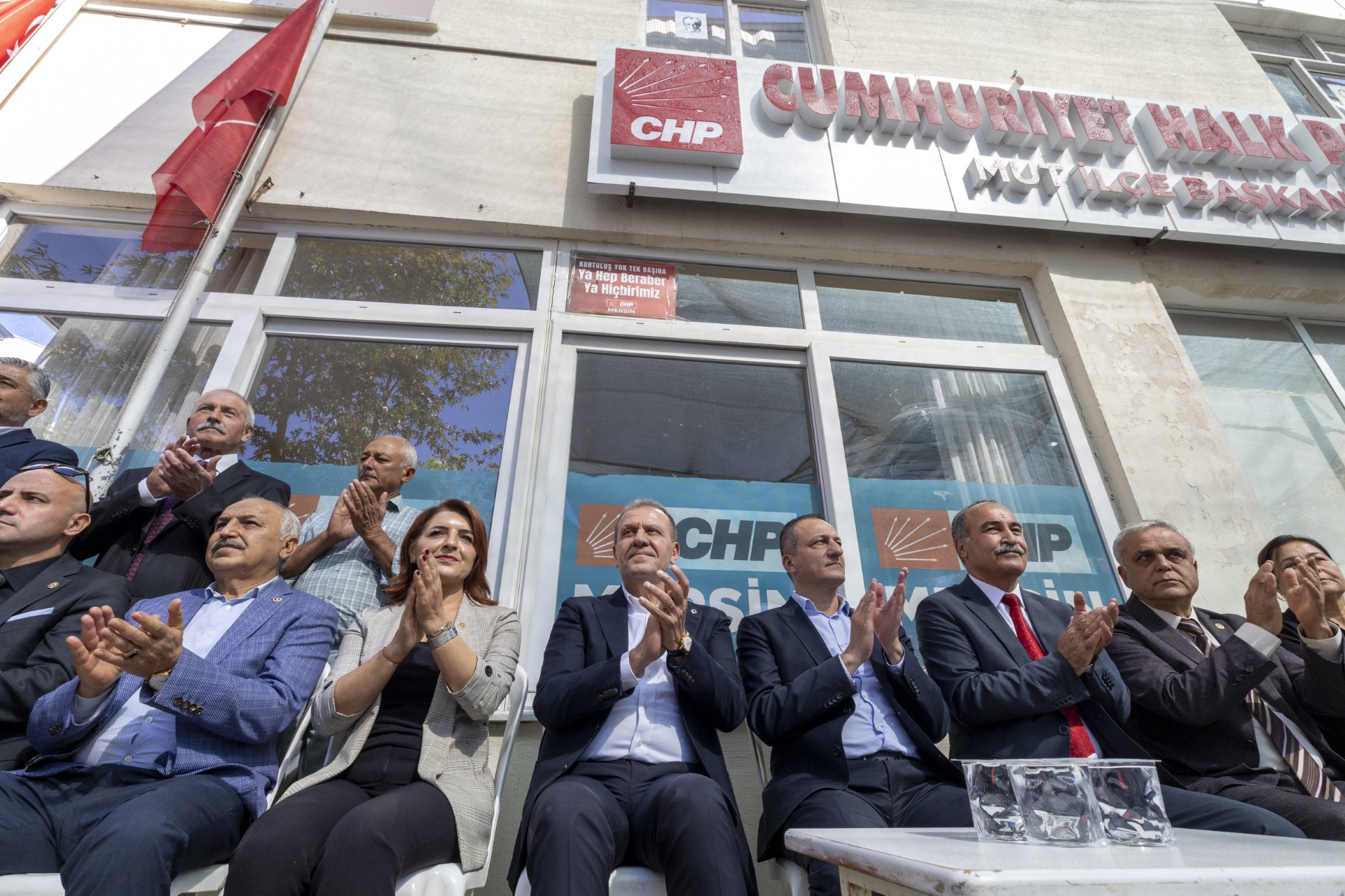 Thumbnail Başkan Seçer, Chp Mut İlçe Başkanliği’ni Zi̇yaret Etti̇ (12)