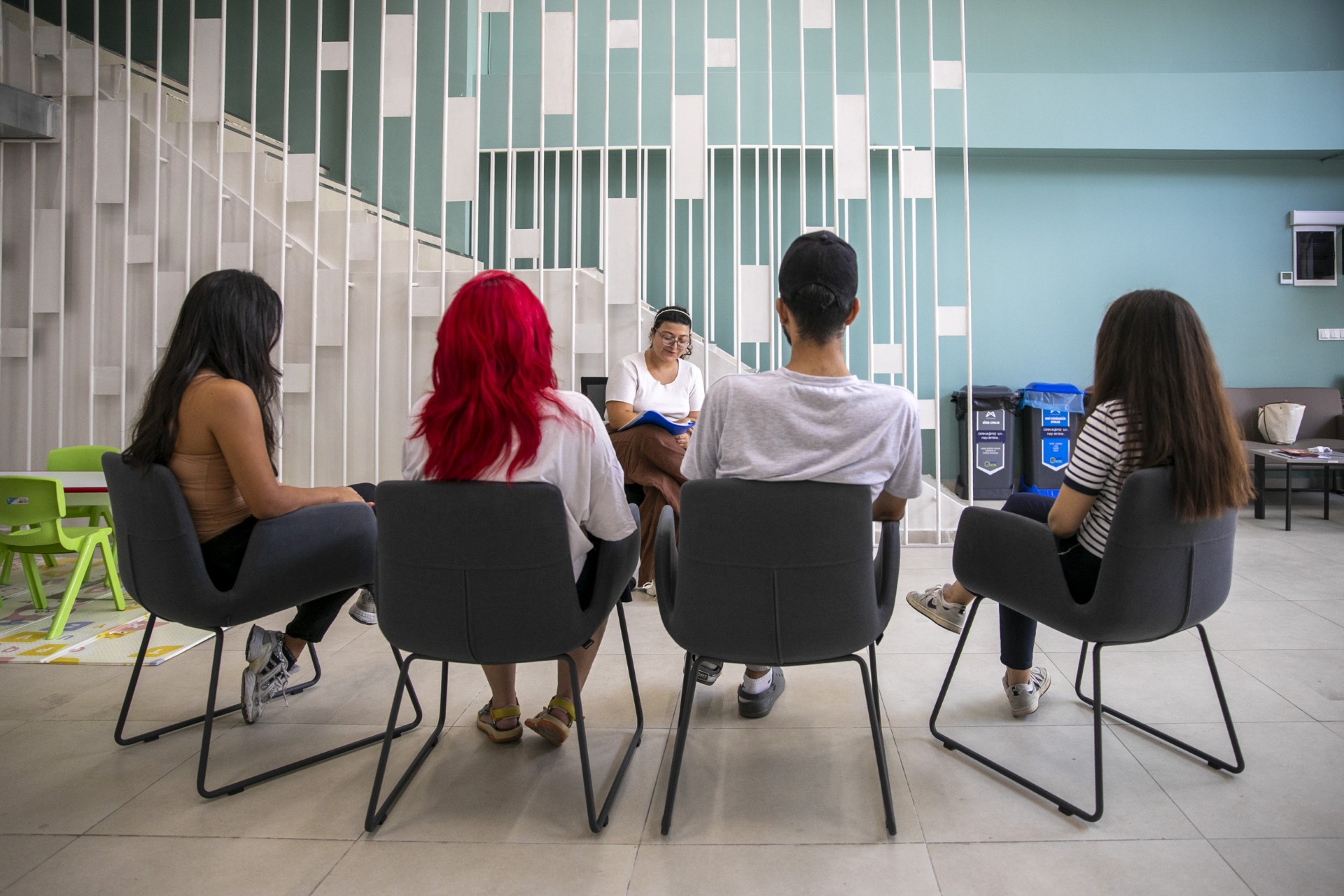 Thumbnail Büyükşehi̇r, Afet Sonrasi Yaşanan Psi̇koloji̇k Süreçte De Vatandaşlarin Yaninda… (2)