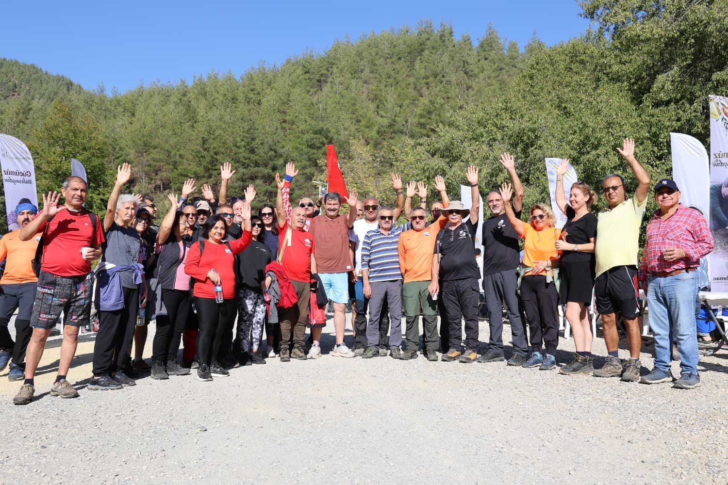 Thumbnail Cumhuriyet Doğa Yürüyüşü (8)