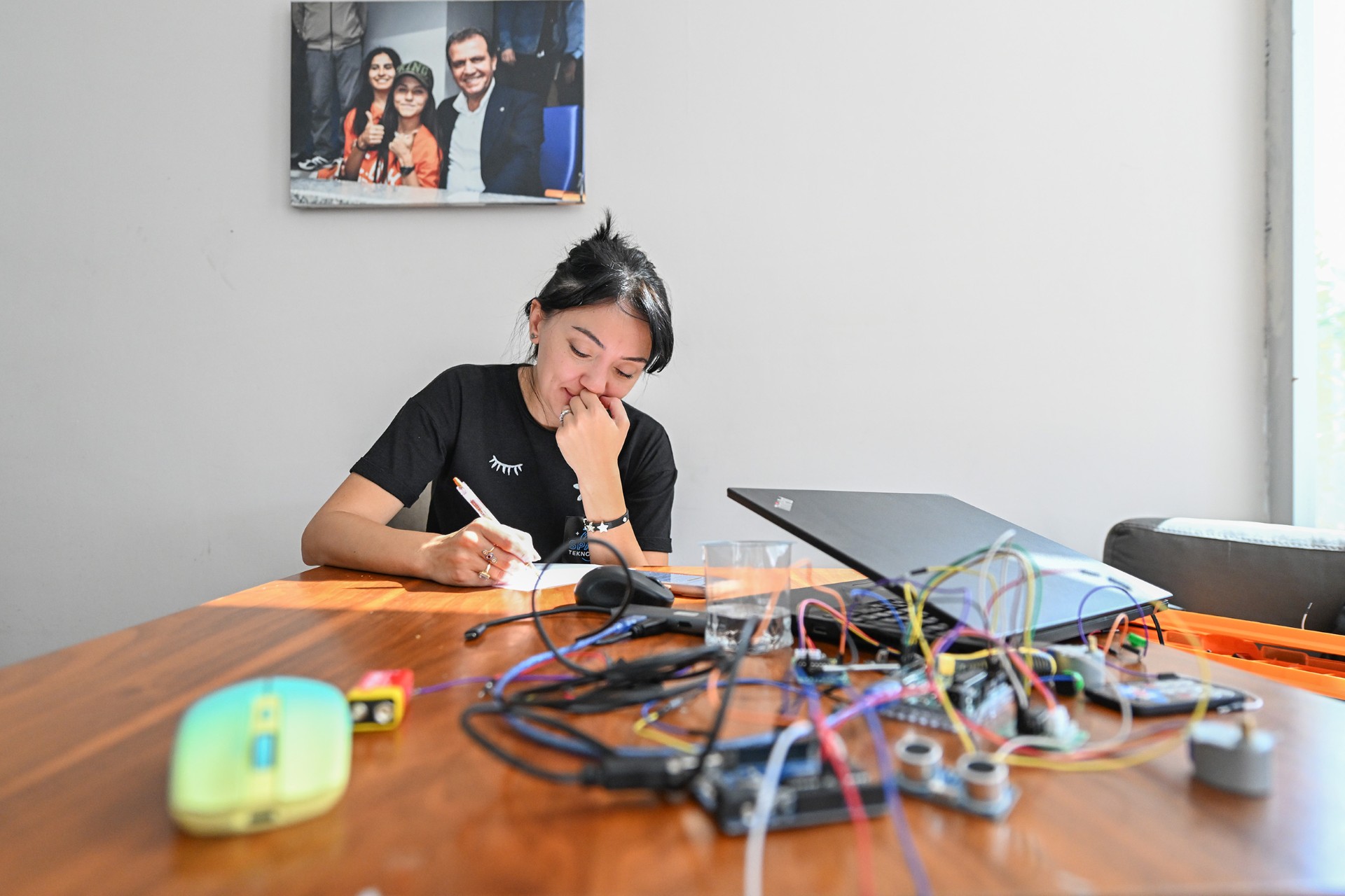 Thumbnail Mersi̇n Büyükşehi̇r, Dünyanin En Büyük Hackathonuna Ev Sahi̇pli̇ği̇ Yapti (4)