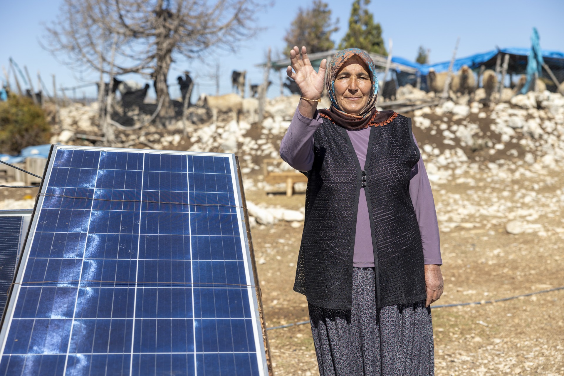 Thumbnail Tarlada İzi̇ Olan Kadinlarin Büyükşehi̇r İle Yüzü Gülüyor (6)