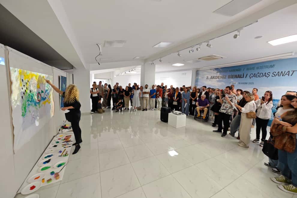 Thumbnail Yenişehir Belediyesi 2. Akdeniz Bienali’ne Ev Sahipliği Yapıyor (4)