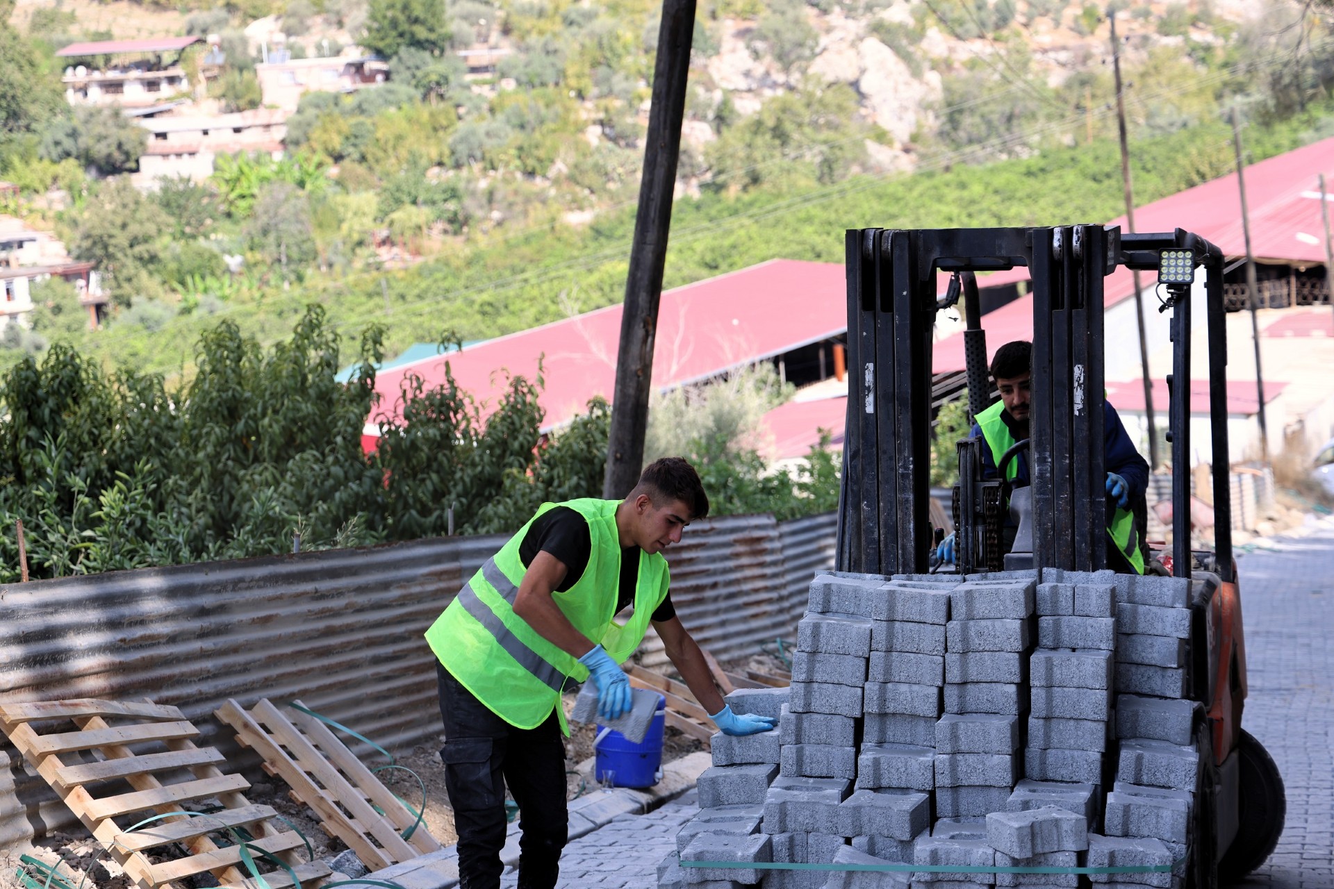 Thumbnail Yol Yapım Çalışmaları (3)-1