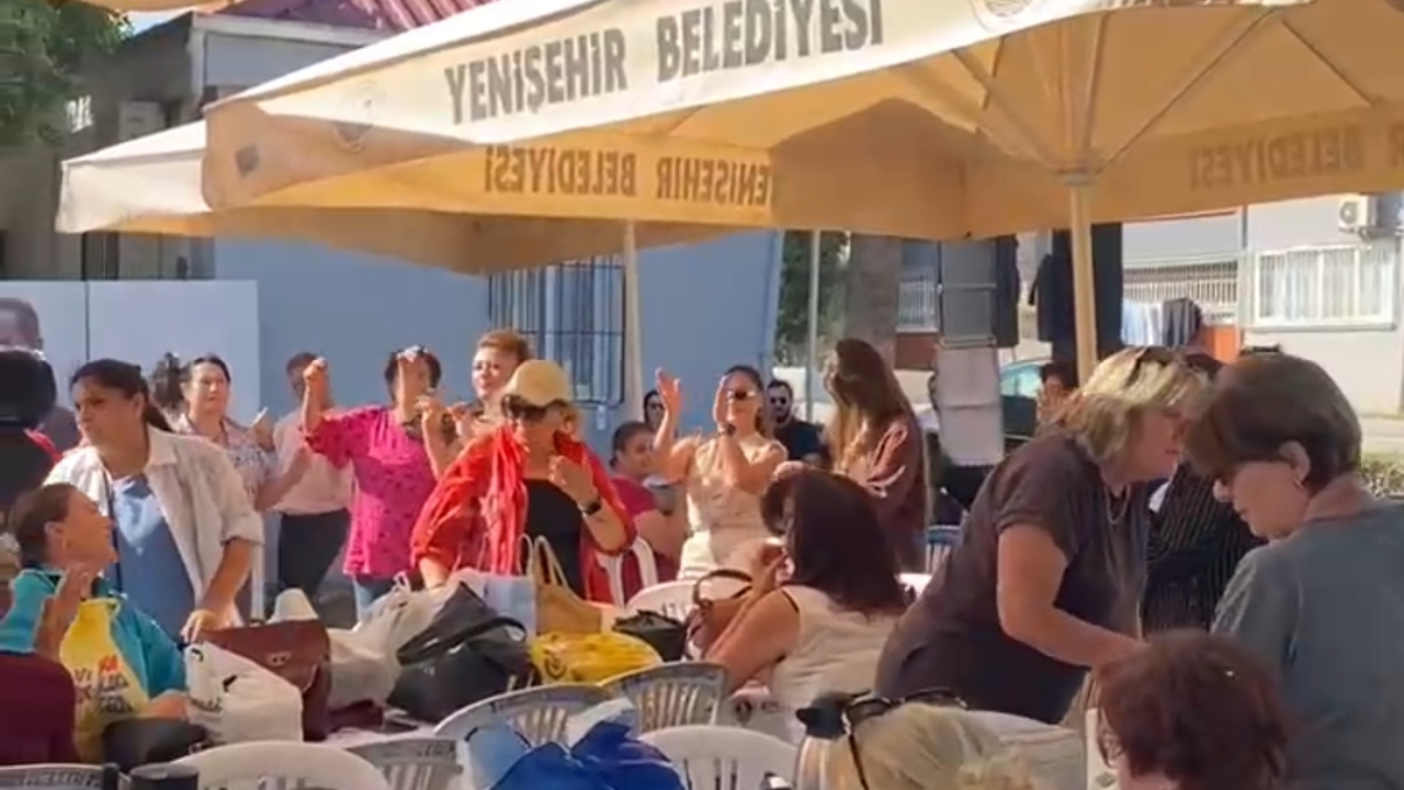 Picsart 25 11 05 03 02 13 459