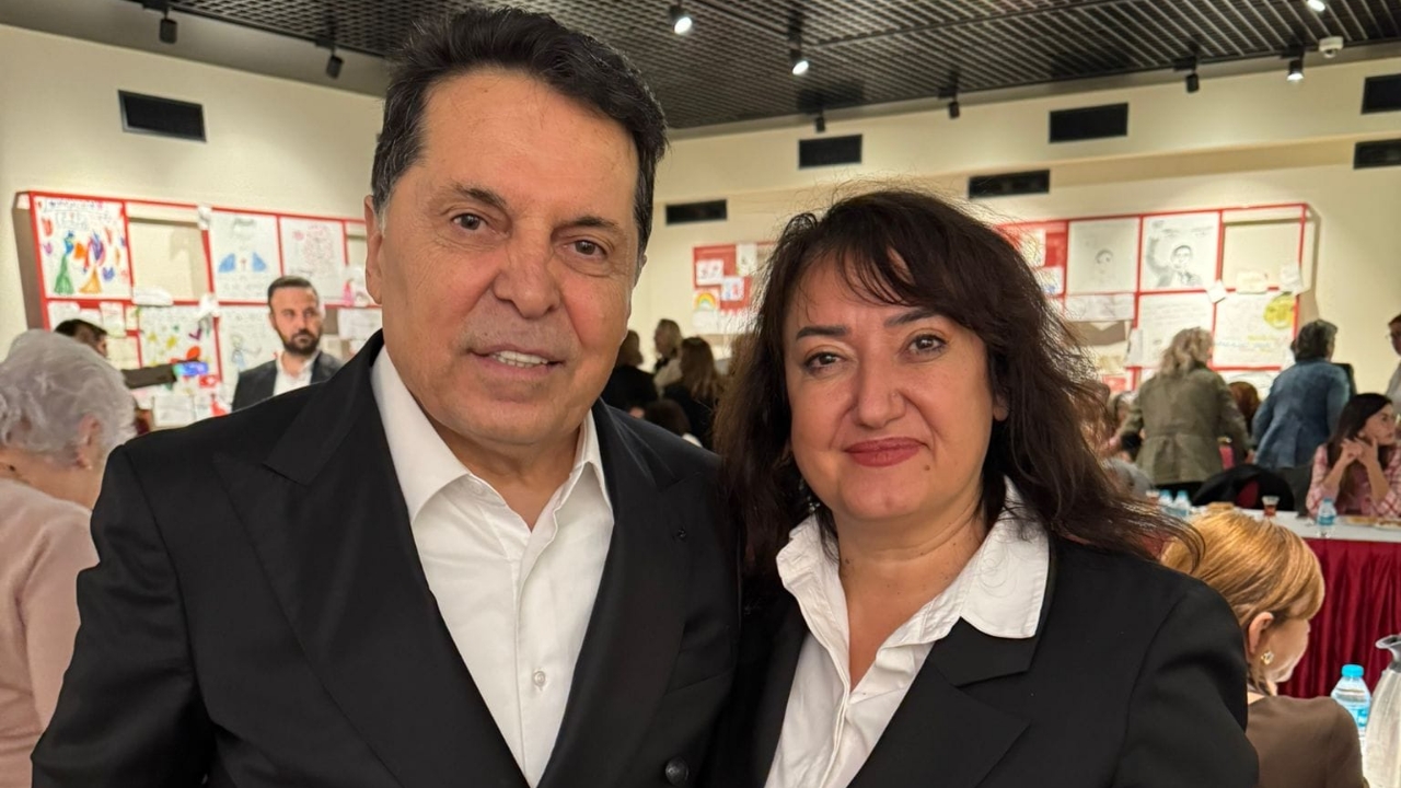 Picsart 25 11 14 23 48 42 909