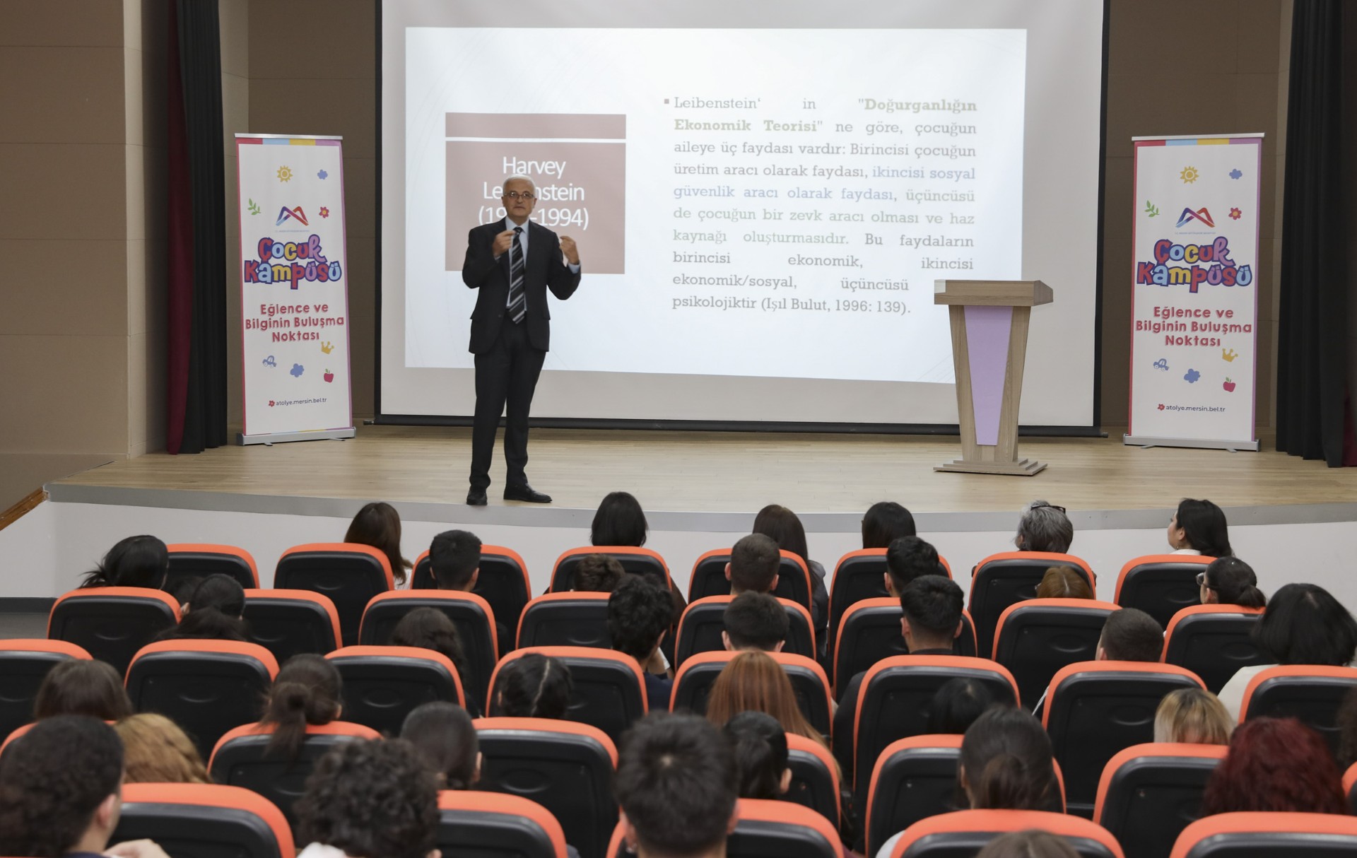 Thumbnail Mersi̇n Büyükşehi̇r, Dünya Çocuk Haklari Günü’nde Çocuklara Haklarini Öğretti̇ (3)