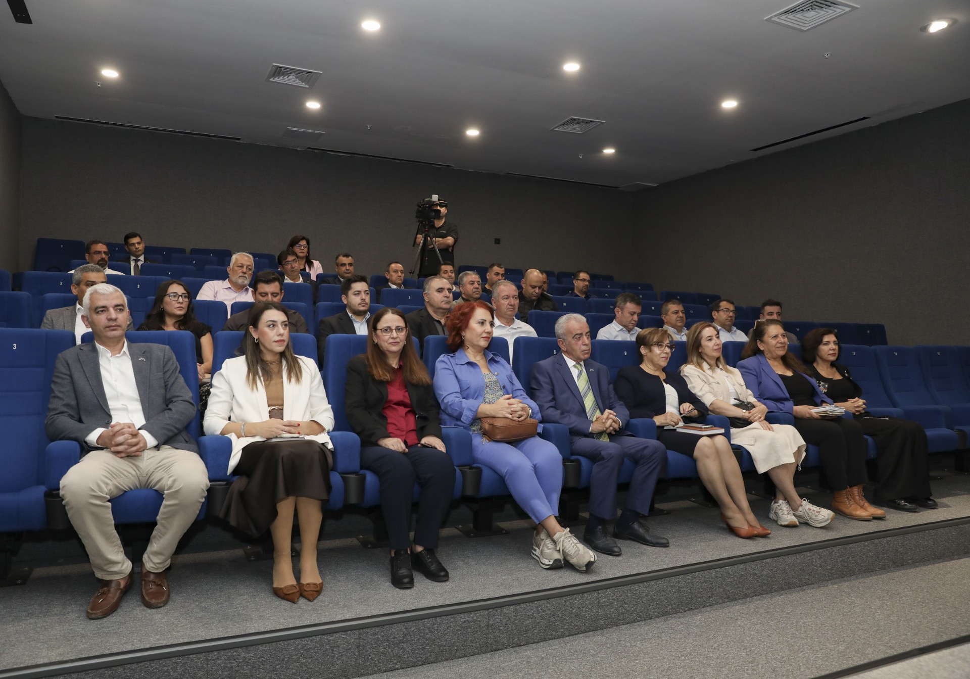 Thumbnail Mersi̇n Büyükşehi̇r ‘Iso 10002 Belgesi̇’ni̇ De Almaya Hak Kazandi (2)