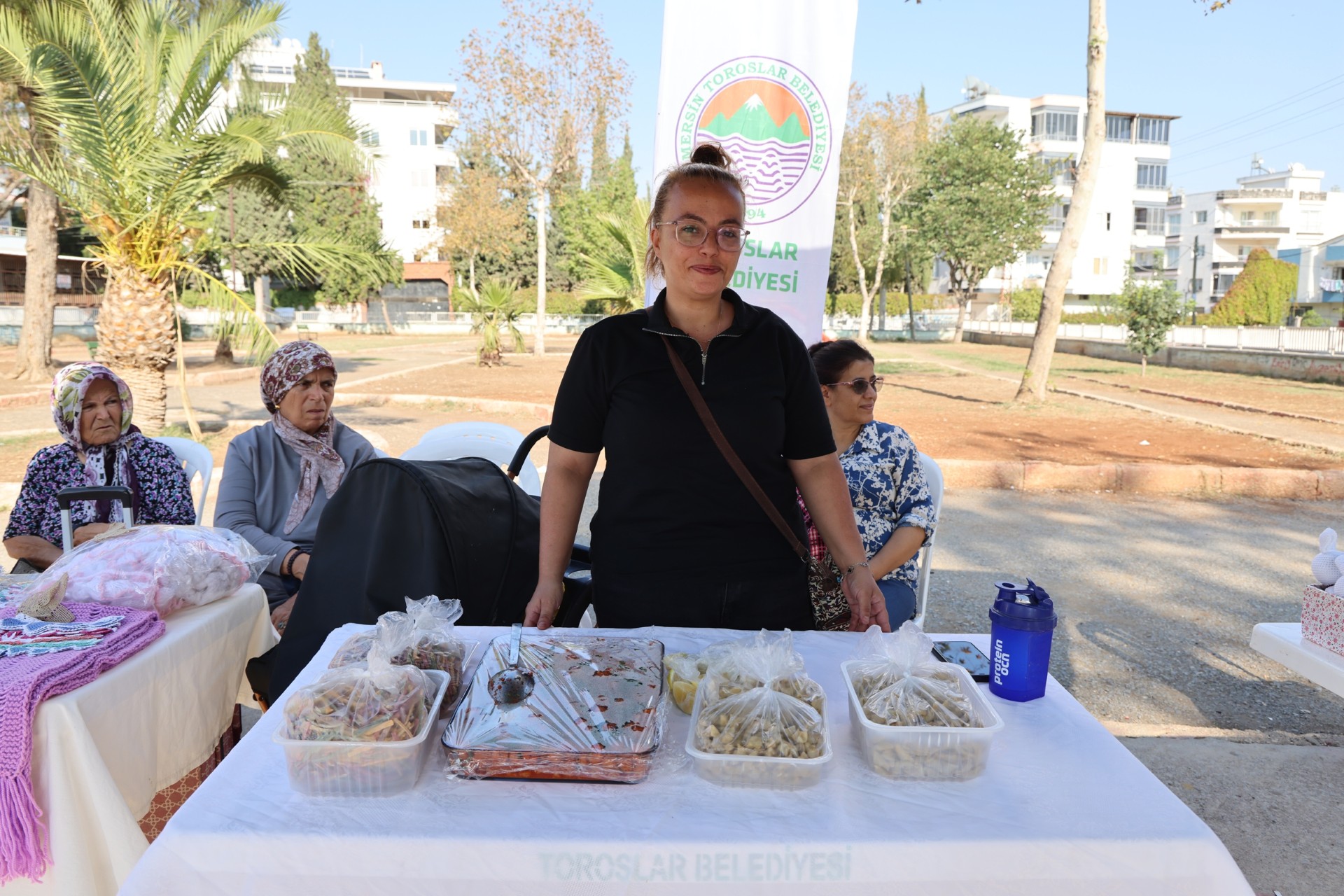 Thumbnail Üretici Kadın Stantı (5)