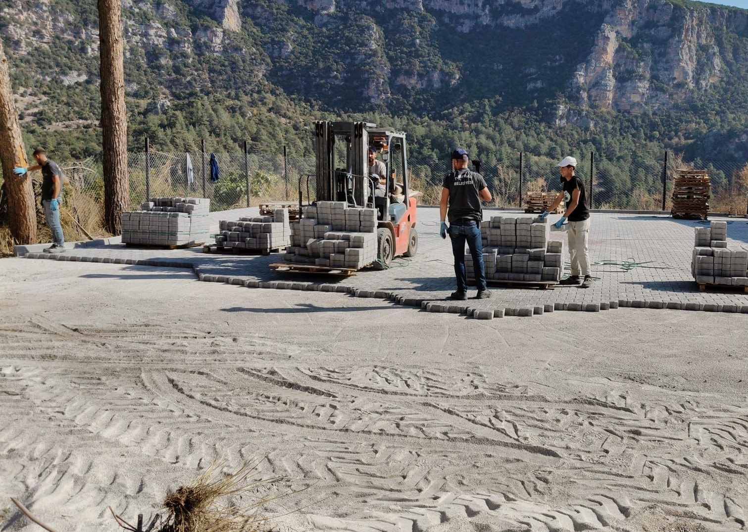 Thumbnail Yayla Yolları Düzenleme Çalışması (9)