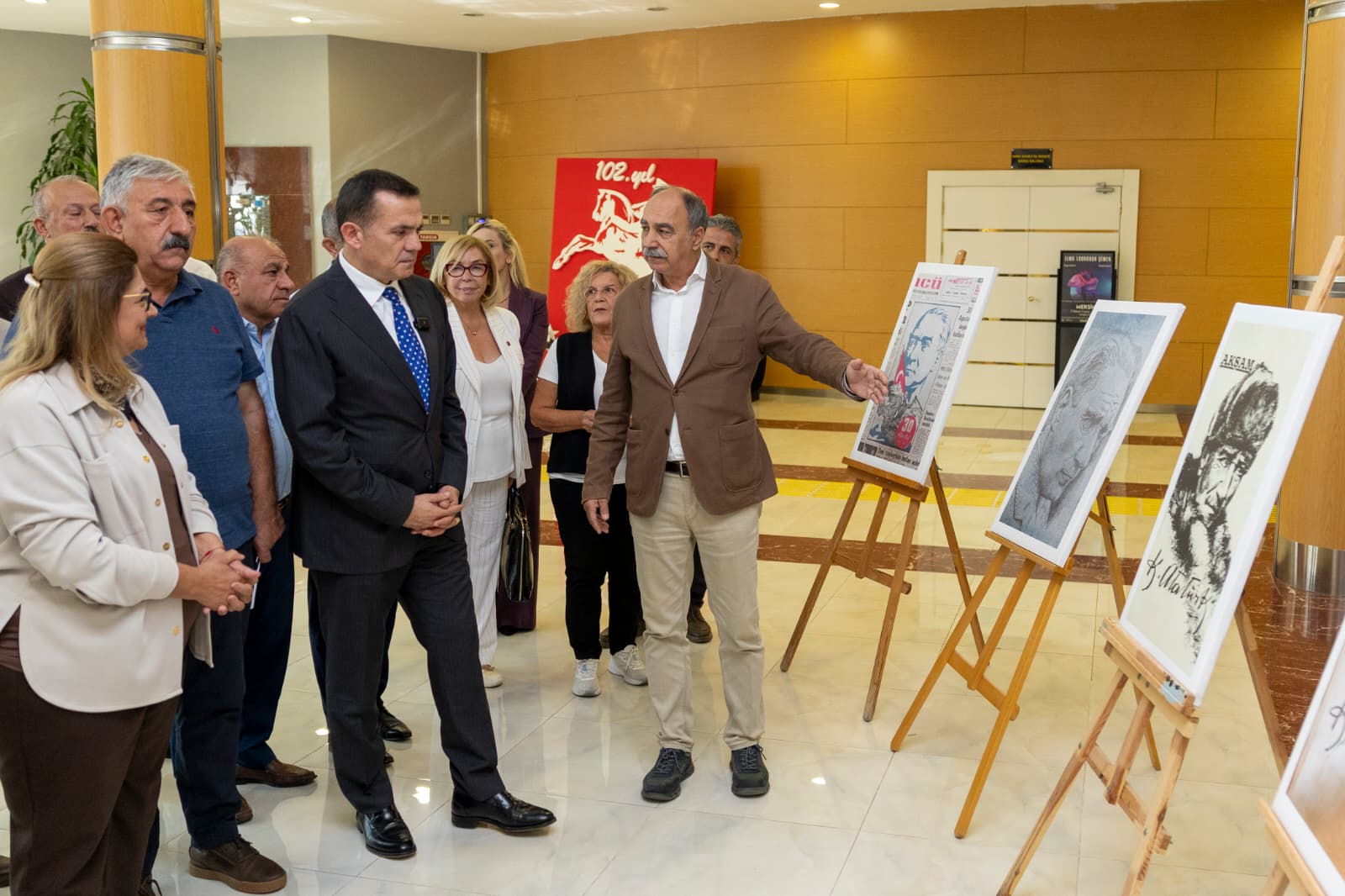 Yenişehir Belediyesinden “Etem Çalışkan Ile Atatürk Yolculuğu” Sergisi (2)