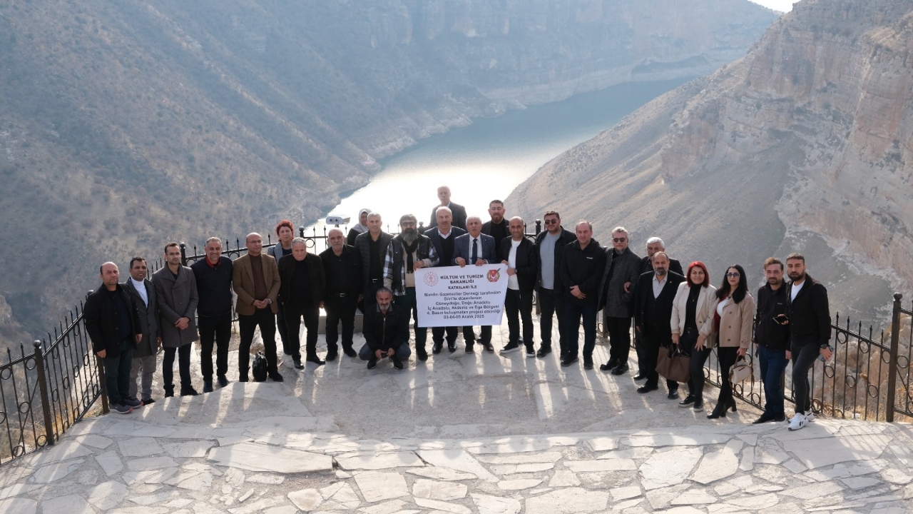 Picsart 25 12 04 21 27 00 364-1