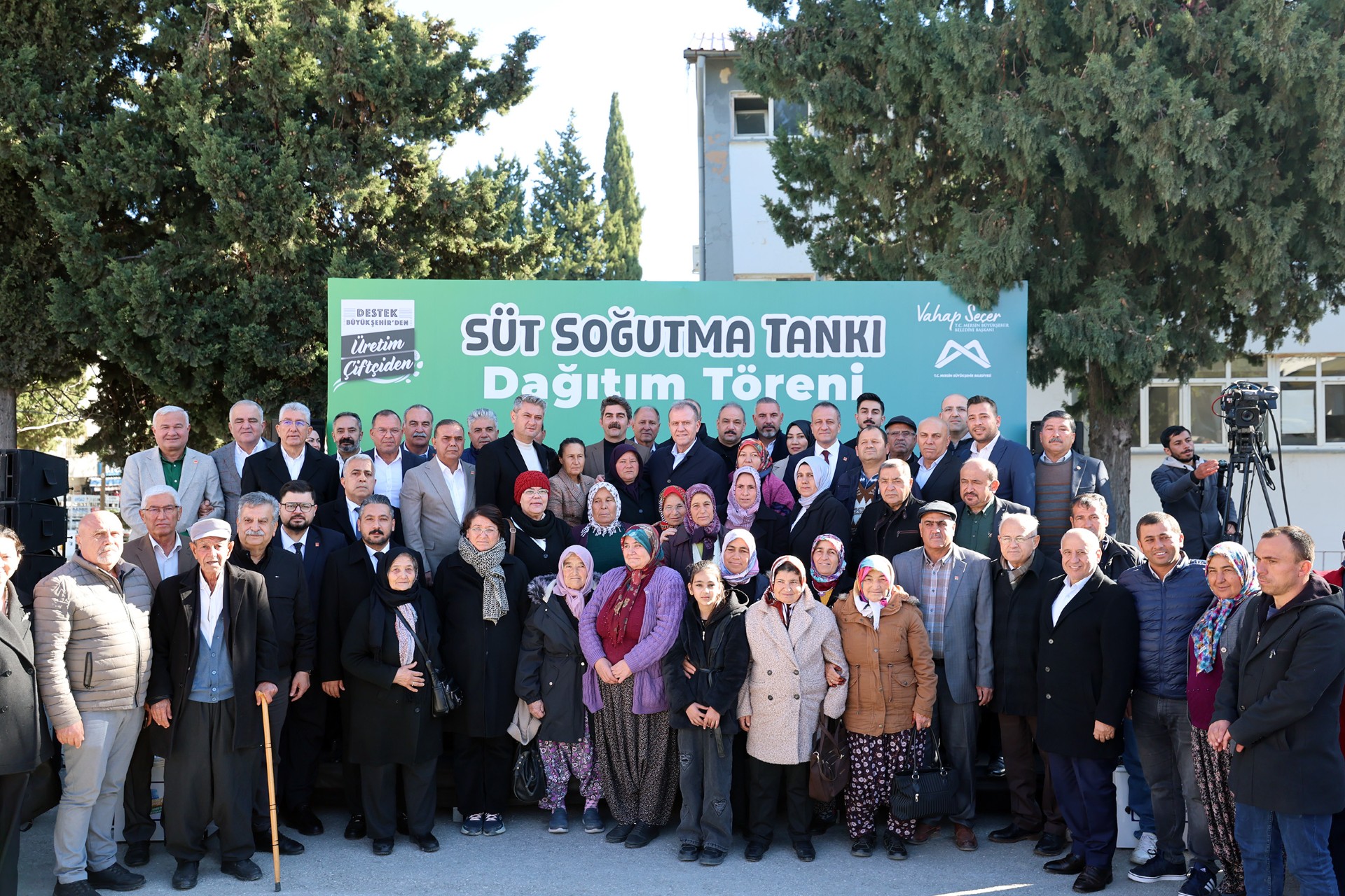 Thumbnail Başkan Seçer, ‘Süt Soğutma Tanki Dağitim Töreni̇’ne Katildi (1)