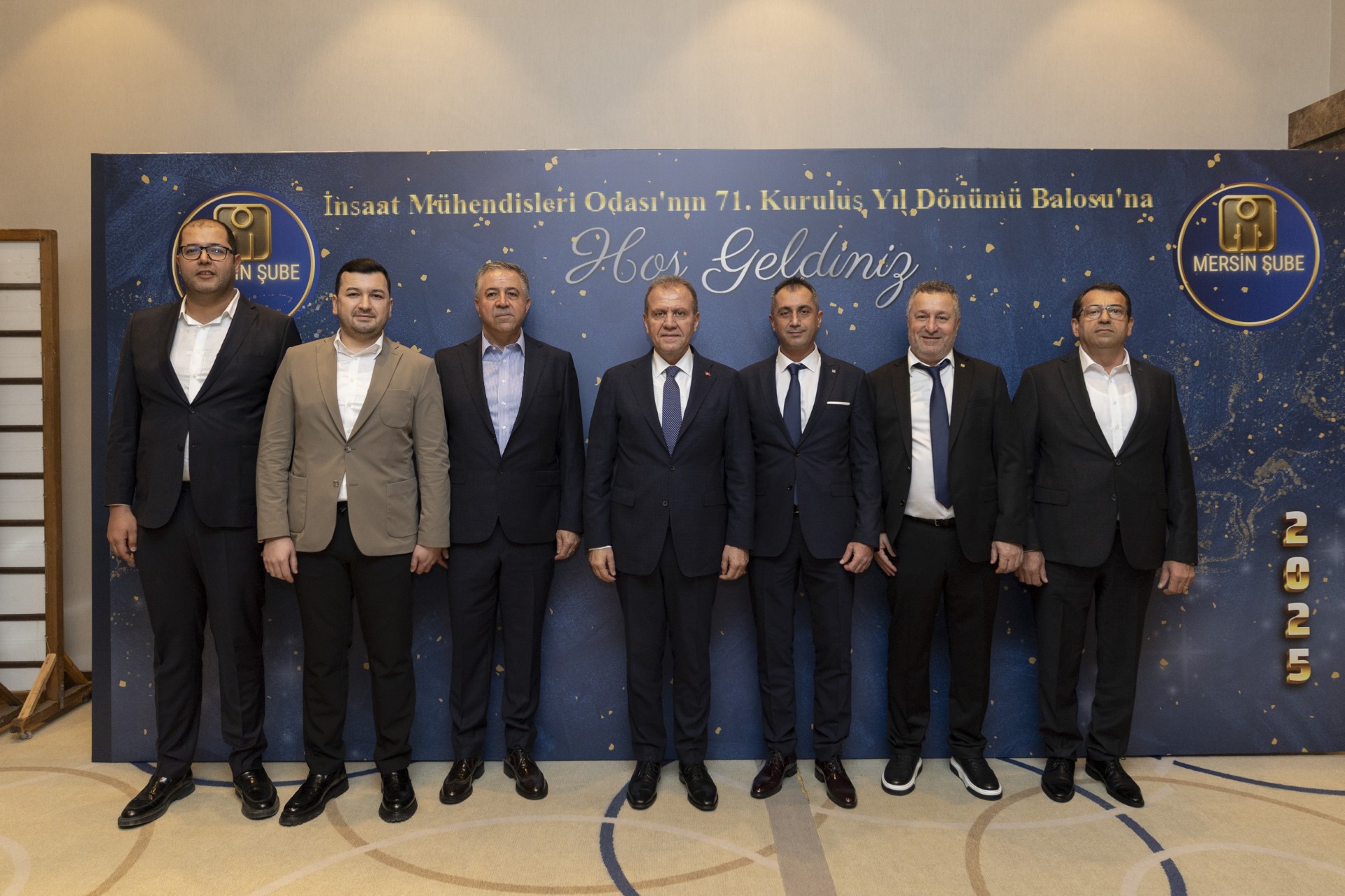 Thumbnail Başkan Seçer, Tmmob İnşaat Mühendi̇sleri̇ Odasi Mersi̇n Şubesi̇’ni̇n 71. Yil Kutlama Gecesi̇ne Katildi (1)