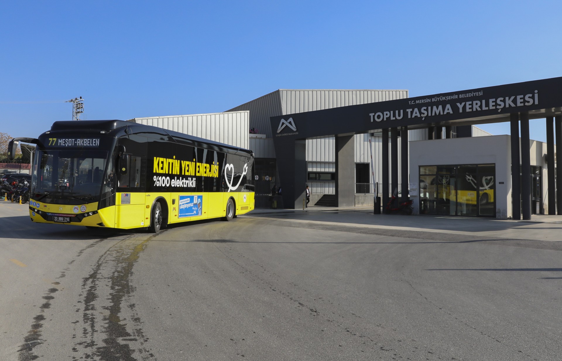 Thumbnail Büyükşehi̇r’den 18 Elektri̇kli̇ Otobüs İle Mersi̇n Ulaşimina Çevreci̇ Bi̇r Dokunuş (1)