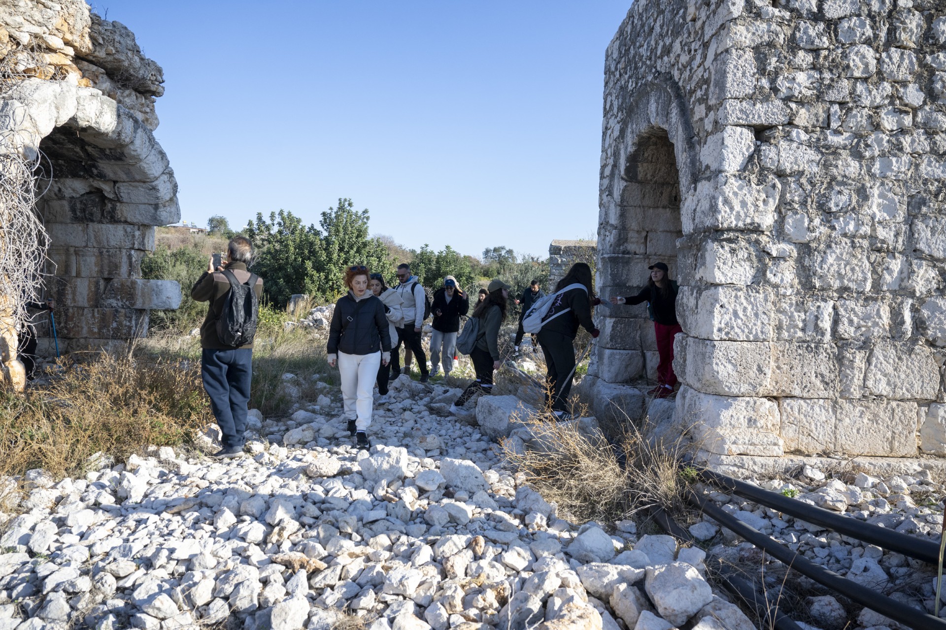 Thumbnail Büyükşehi̇r’i̇n Tari̇hi̇ Ki̇li̇kya Yolu Yürüyüşü Doğa Ve Tari̇h Tutkunlarini Buluşturmaya D ( (4)