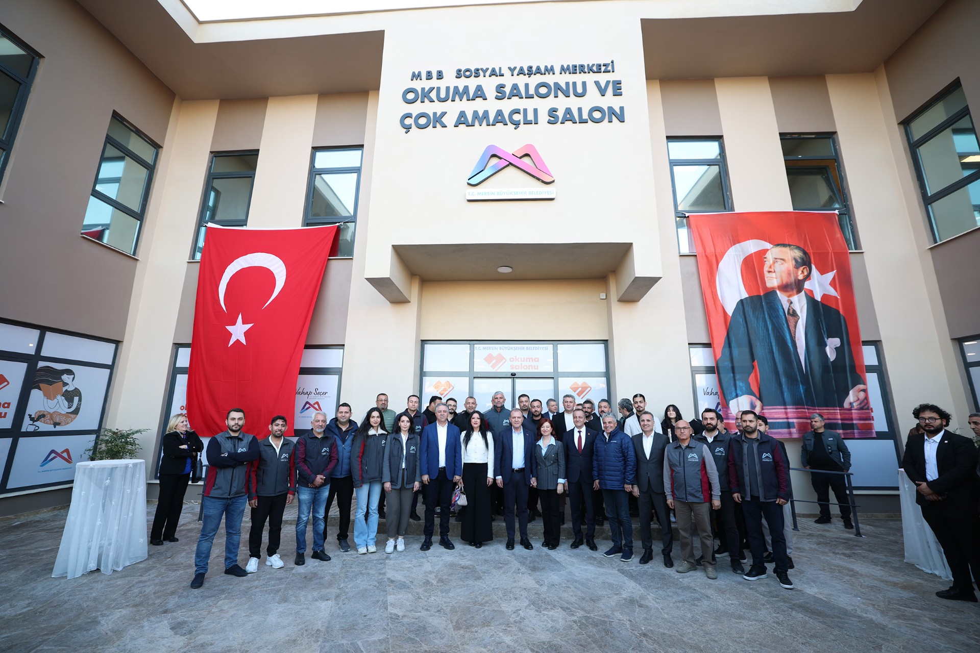 Thumbnail Mersi̇n Büyükşehi̇r’den Si̇li̇fke’de Toplu Açiliş (12)