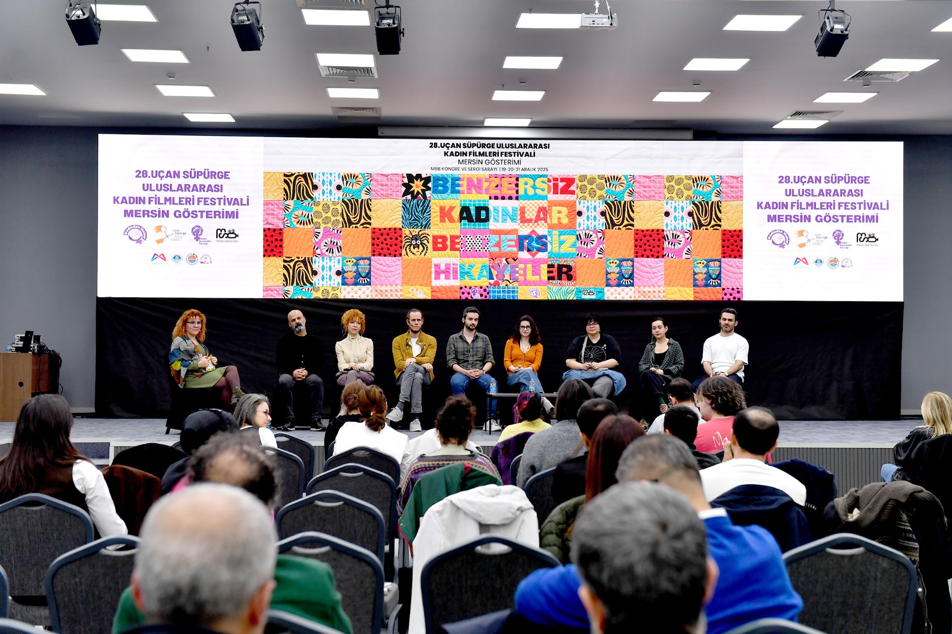 Thumbnail Uçan Süpürge Uluslararasi Kadin Fi̇lmleri̇ Festi̇vali̇ 2. Kez Mersi̇n’de (8)