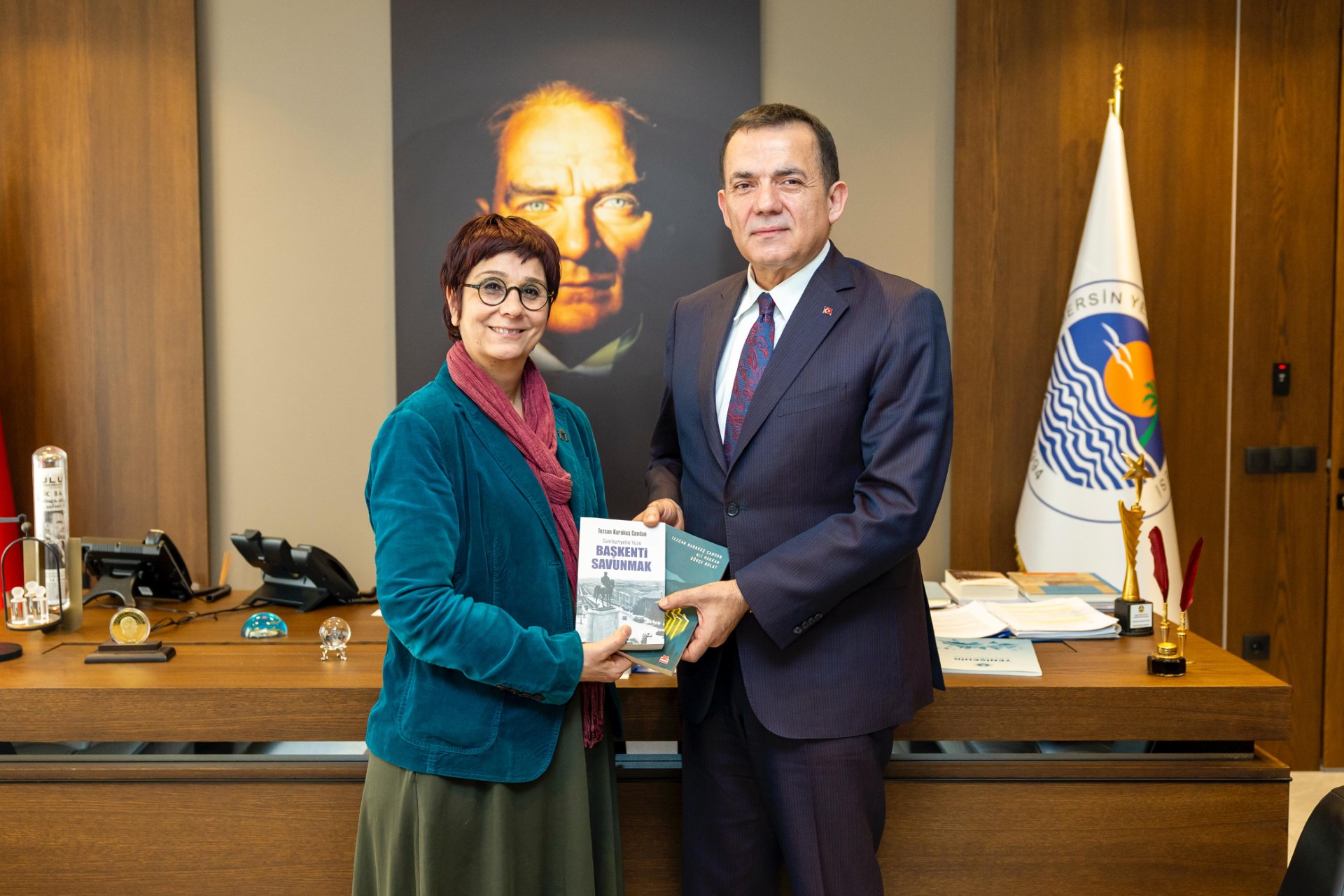 Thumbnail Yenişehir’de “Yeni Bir Şehir Kurmak” Söyleşisi (2)