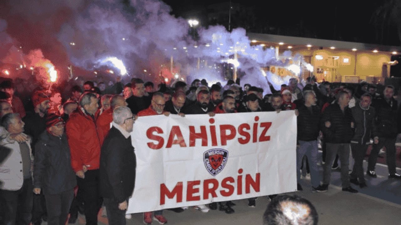 50603B52 5E70 4B57 80F2 F4D49Dc45B73