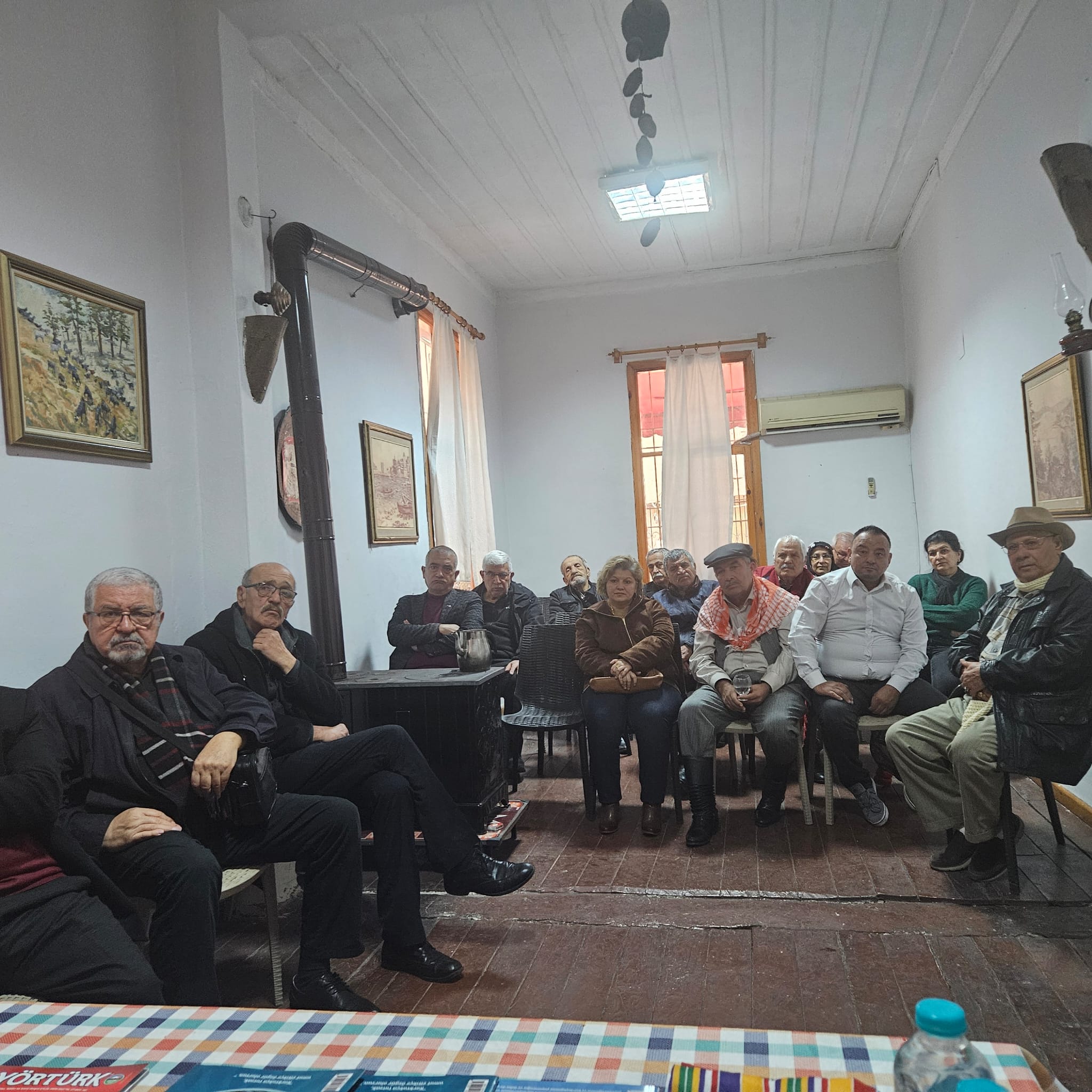 5718Ab6D F7Df 4D5B Ae63 Ec61554Edd0D