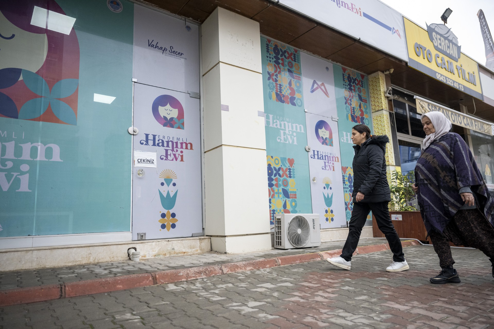 A053Cd60 Ba18 417B B450 C43E1Cb7B495