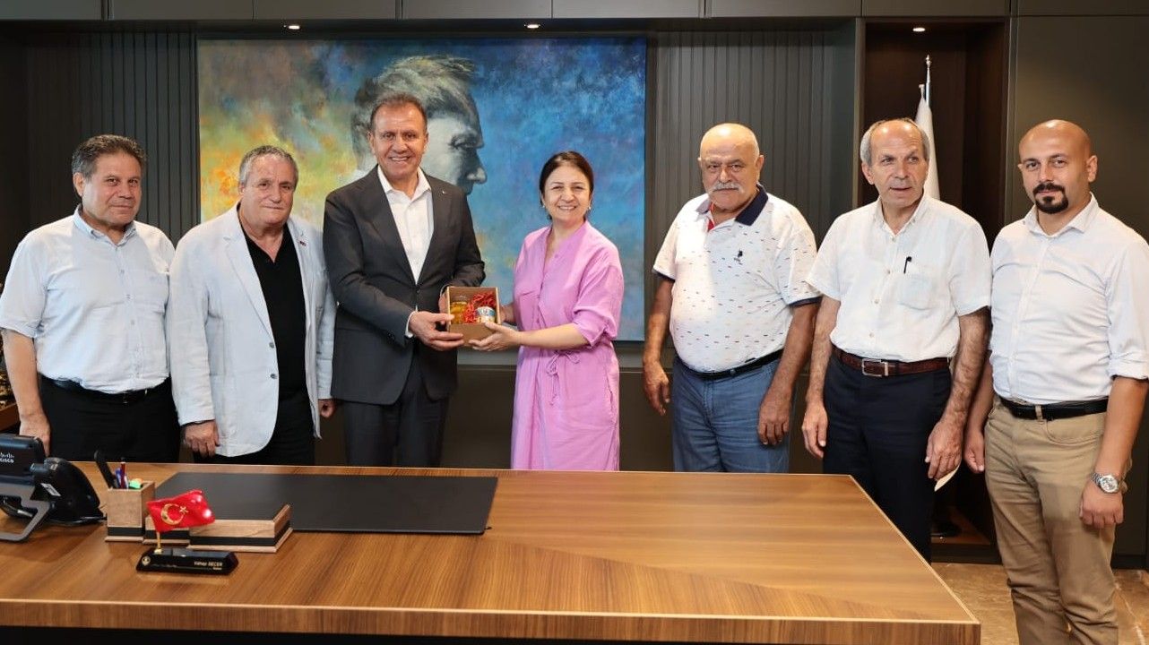 Agf Vahap Seceri Makaminda Ziyaret Etti