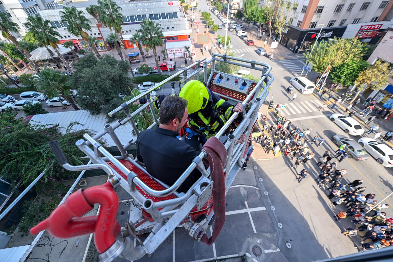 Büyükşehi̇r İtfai̇yesi̇ İle Mersi̇n Daha Da Güvenli̇ (7)