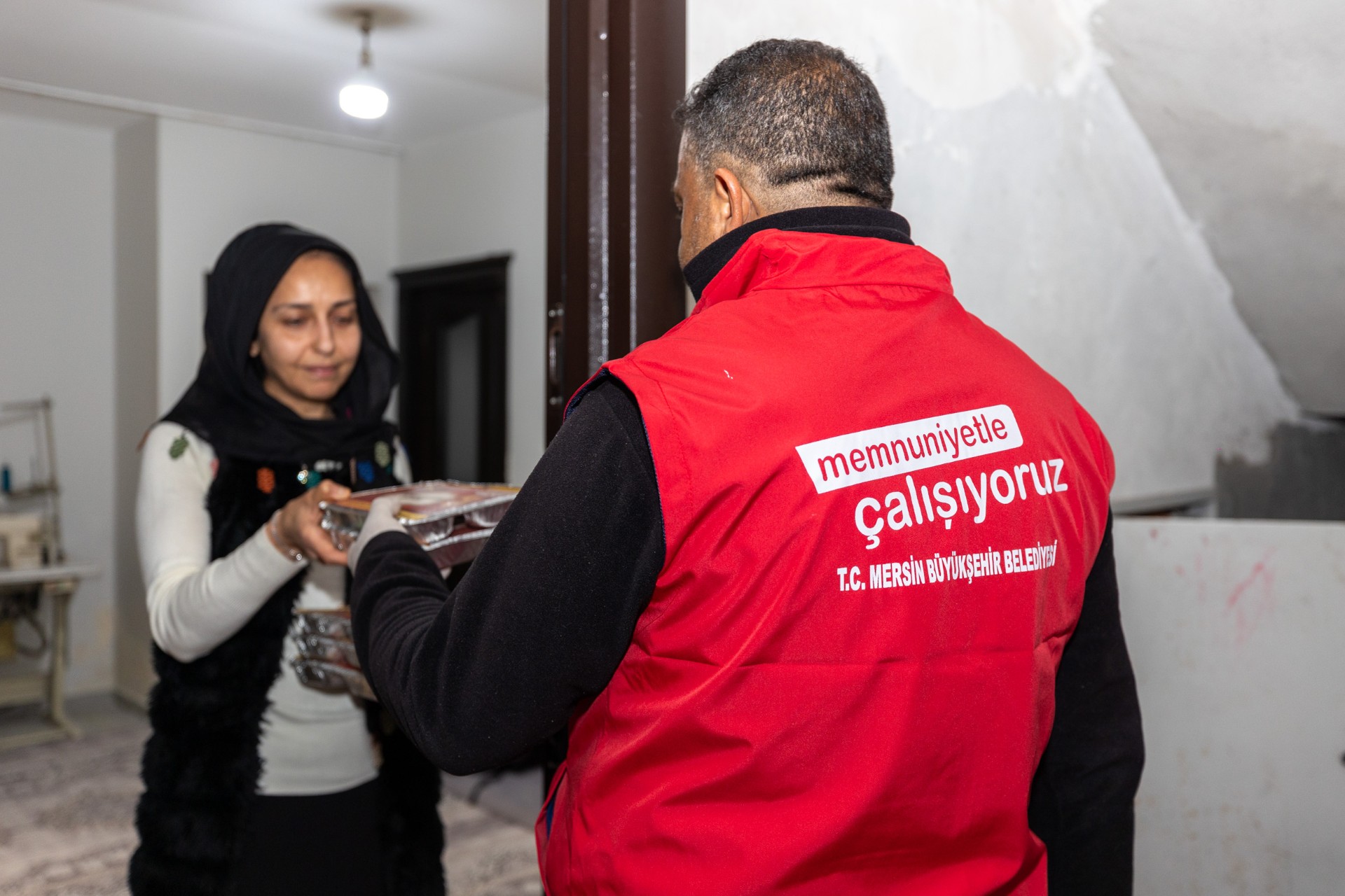 Thumbnail Büyükşehi̇r 2025’Te De Sosyal Hi̇zmetleri̇yle Toplumsal Dayanişmayi Güçlendi̇rdi̇ (16)