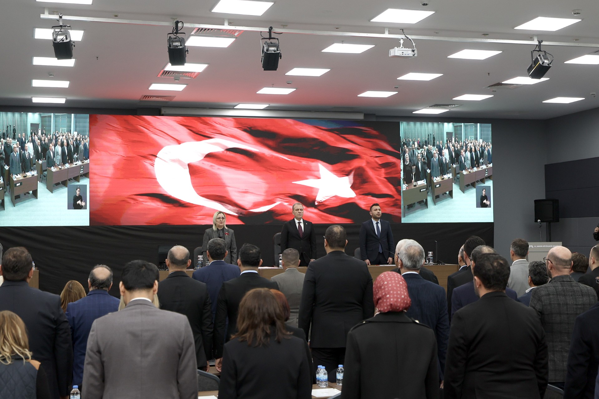 Thumbnail Mersi̇n Büyükşehi̇r’i̇n 2026 Yili İlk Mecli̇s Toplantisi Gerçekleşti̇ri̇ldi̇ (2)