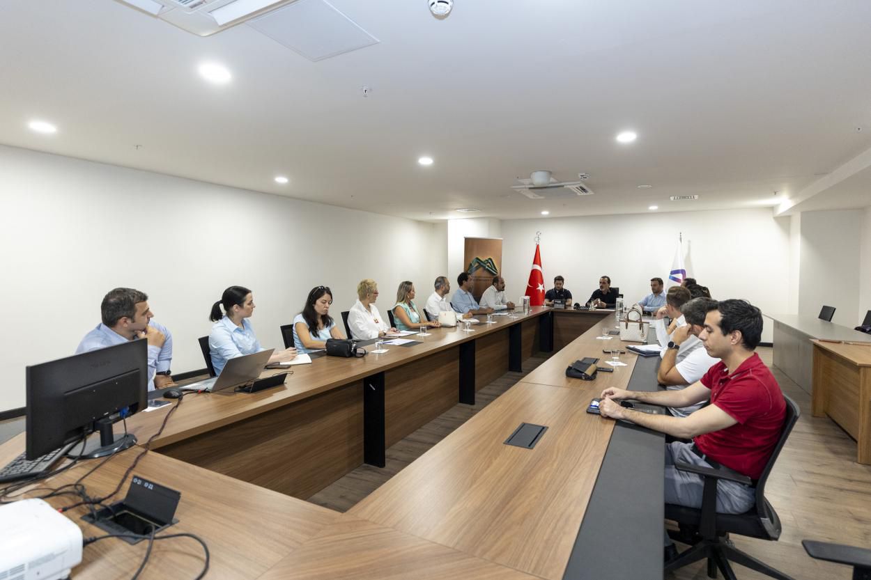 Thumbnail Mersi̇n Büyükşehi̇r’i̇n İkli̇m Çalişmalari Cdp İle Tesci̇llendi̇ (1)-1