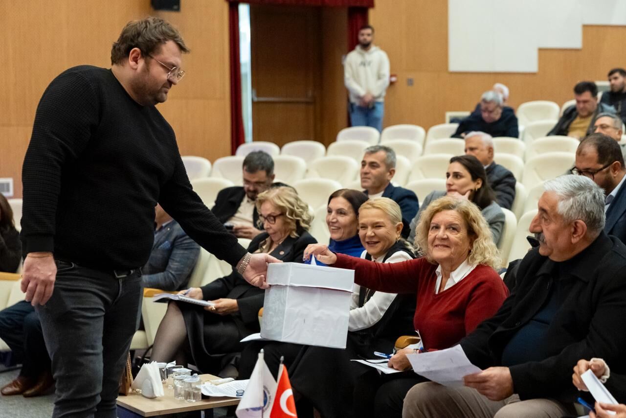Yenişehir Belediyesinde Yılın İlk Meclis Toplantısı Gerçekleştirildi (3)