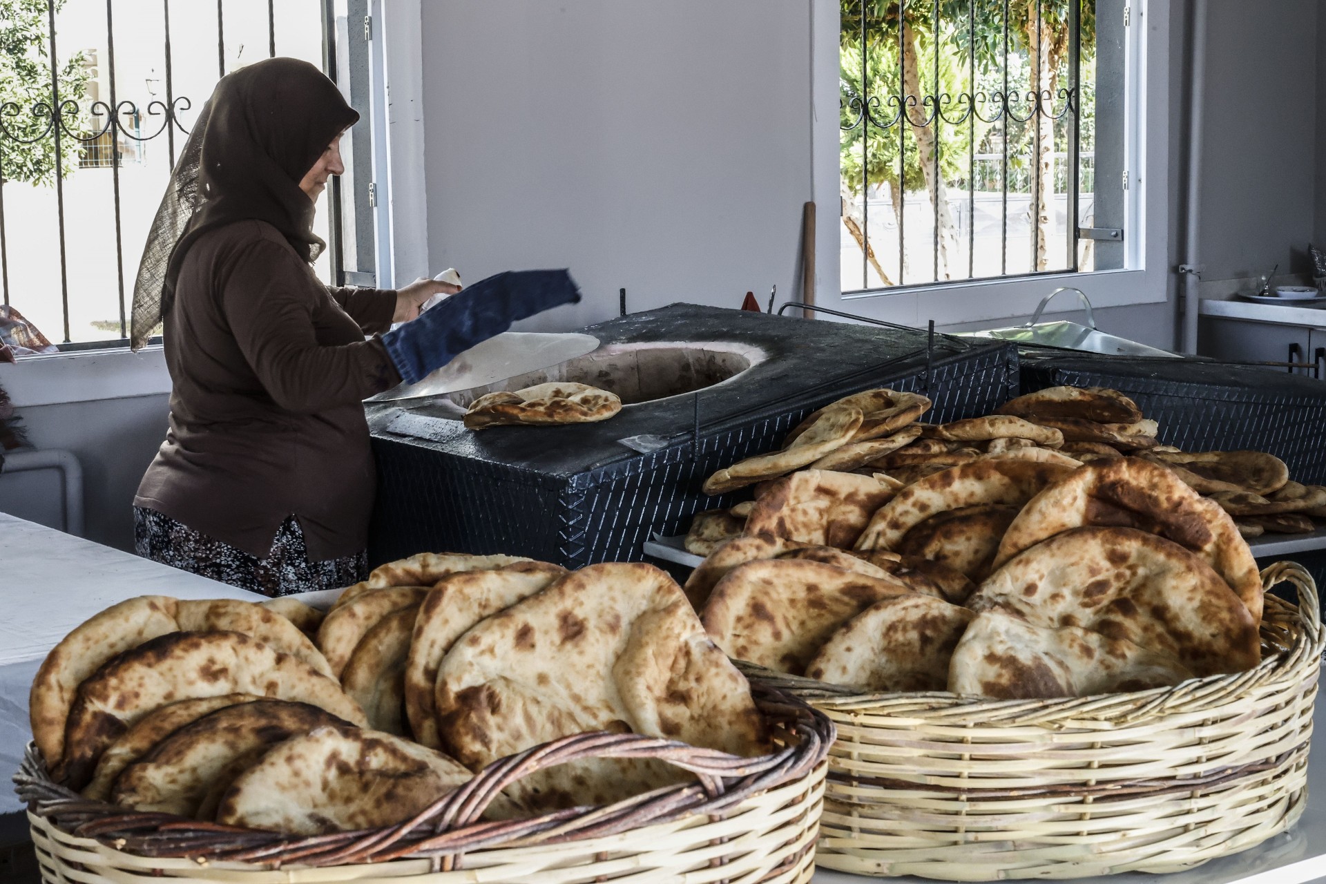 55F2D249 633E 486B Af3D E53C3930894C