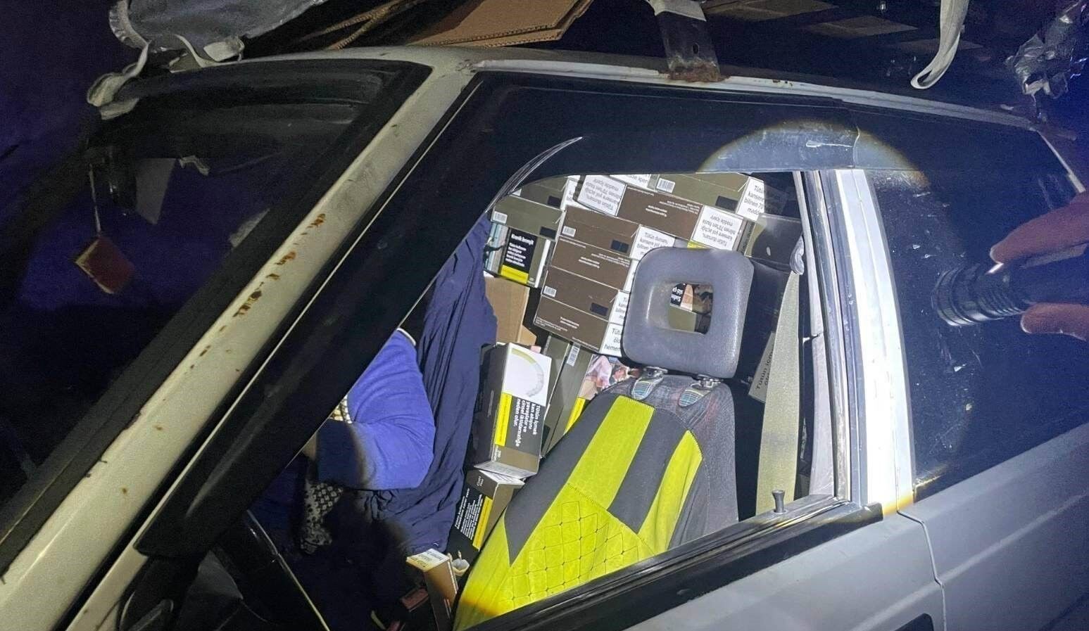 Mersin'de 200 bin boş makaron ele geçirildi