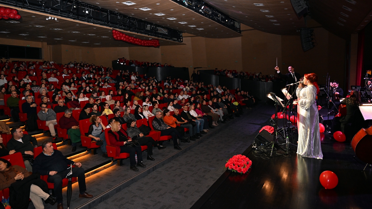 Picsart 26 02 15 09 40 54 305