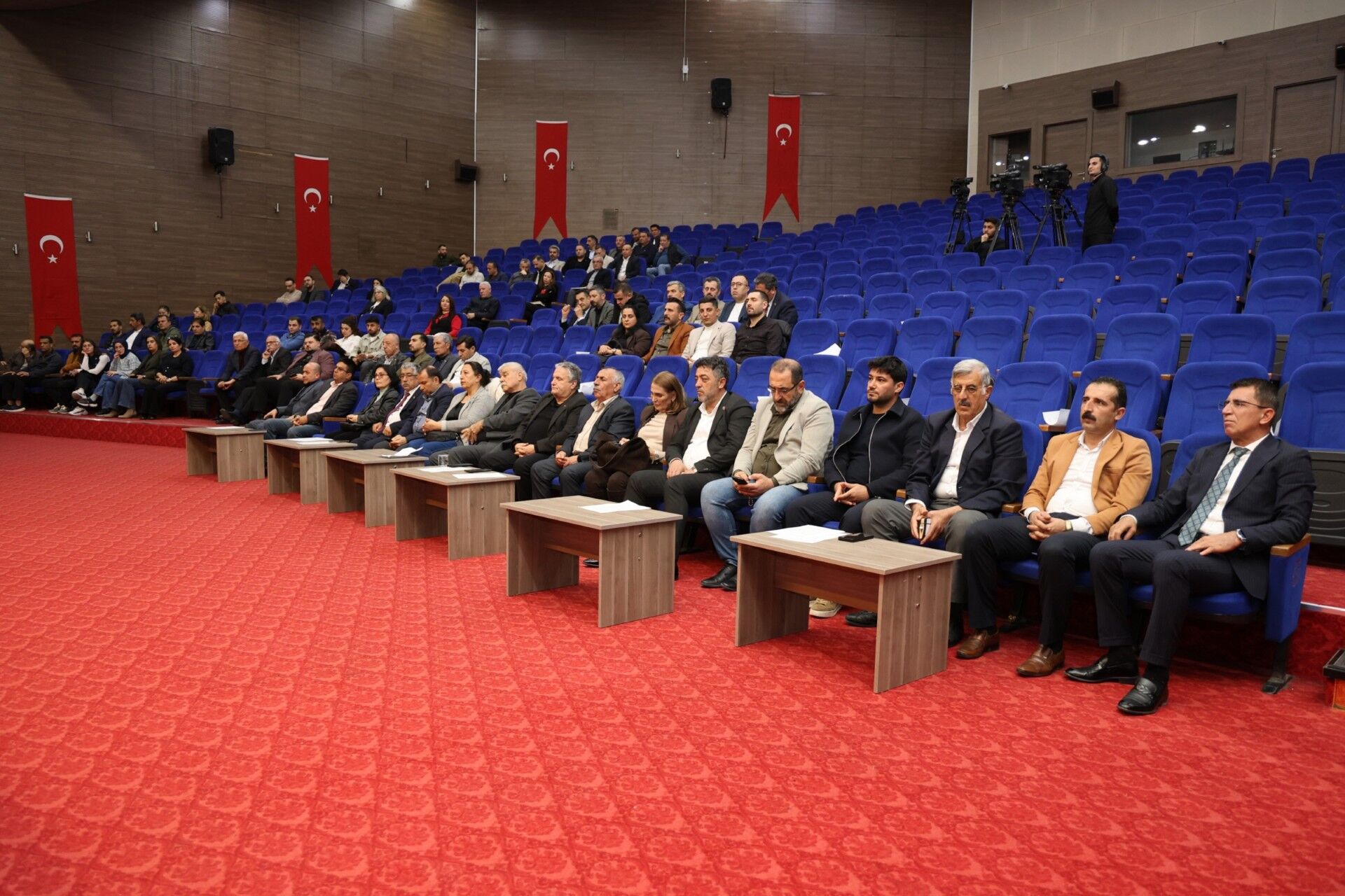 013B7C83 83Ac 44C4 Bec2 F94A01223B61