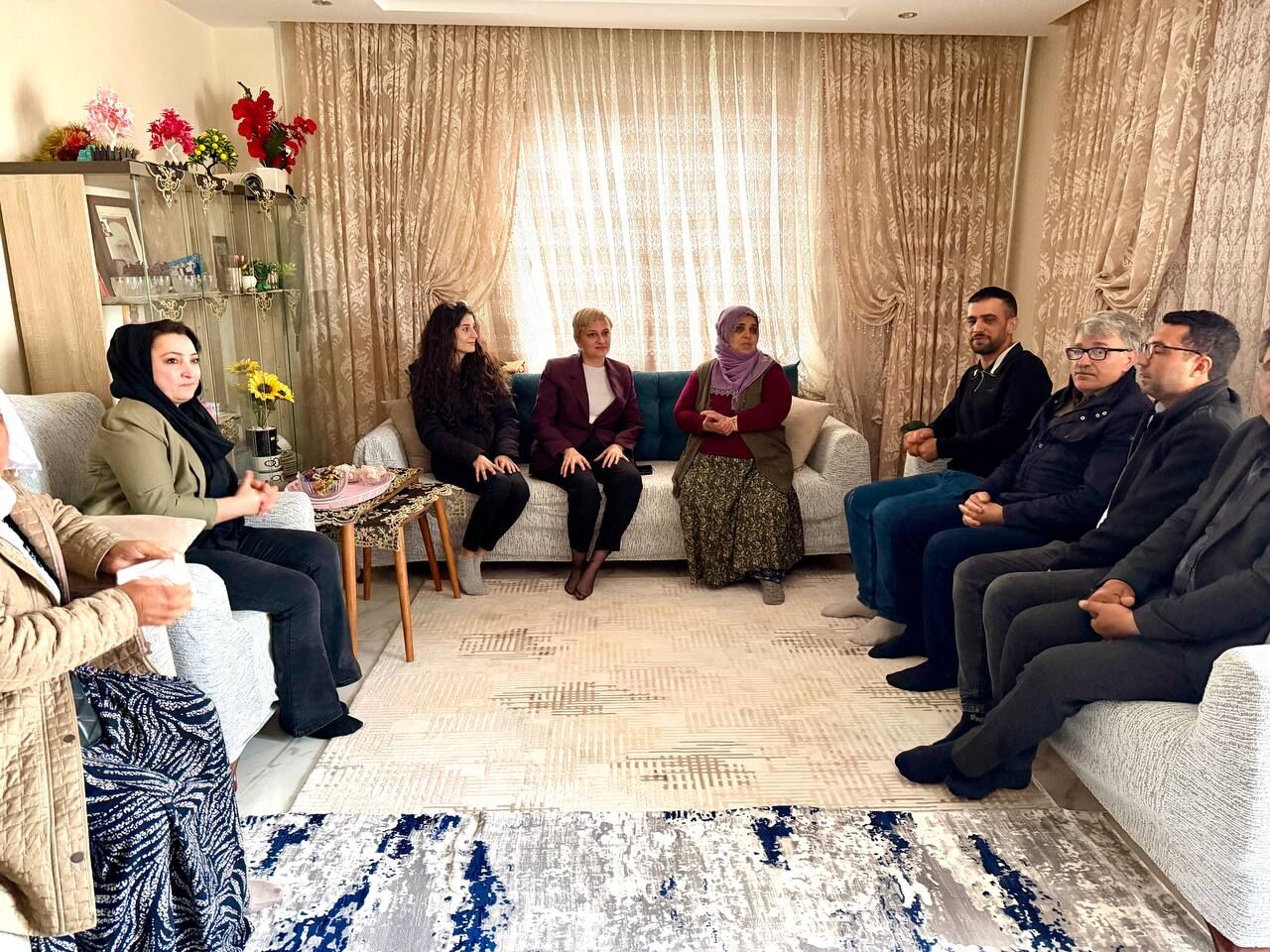 65F8Eb32 9916 41C4 A902 205C42F544A4