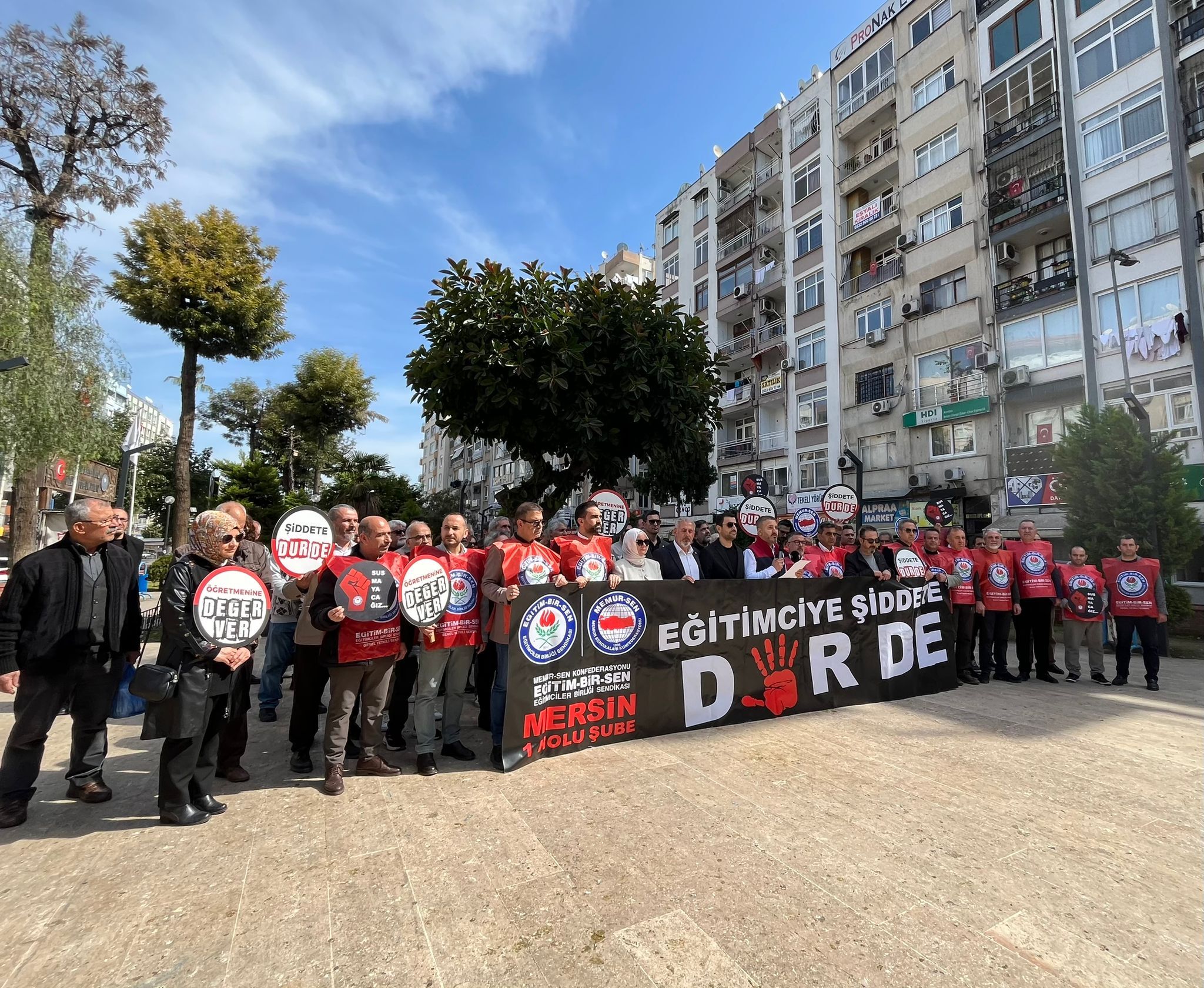 6Db59470 Fa40 4Aab A2Ce 90Fafae505Cf