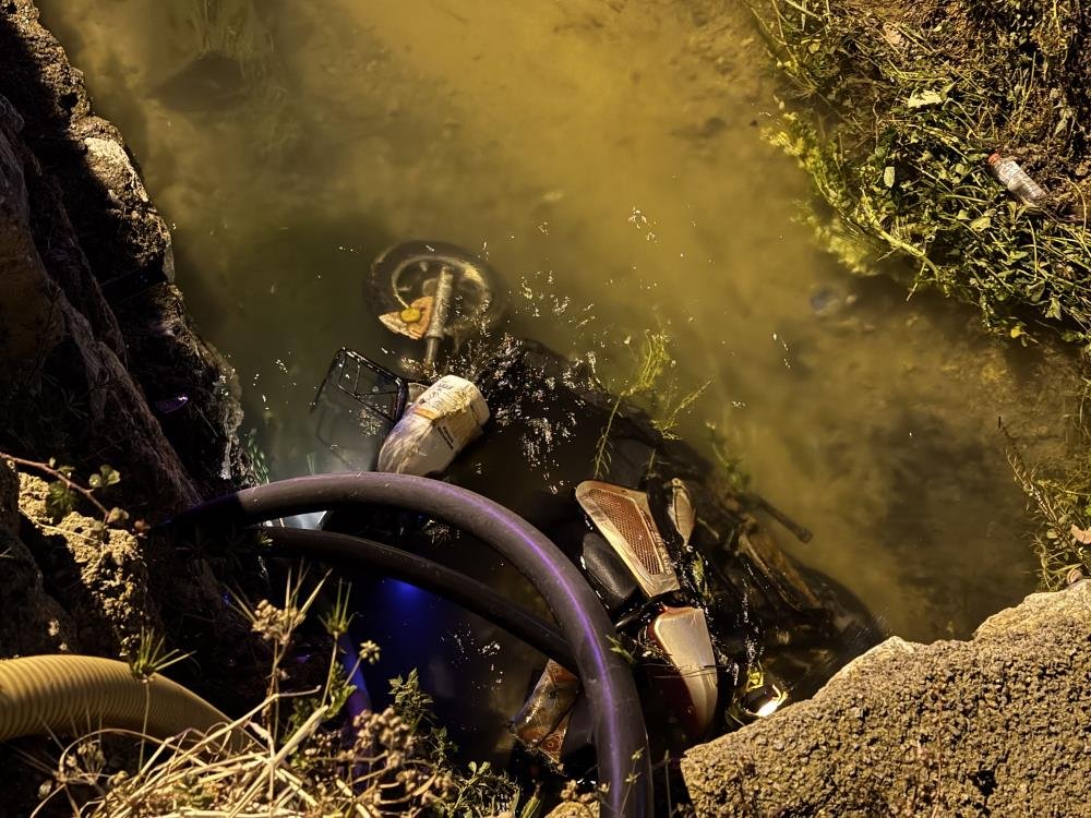 Otomobilin Çarptığı Çiftten Acı Haber Bir Ölü Bir Yaralı