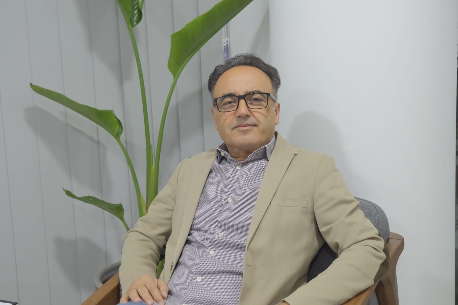 A7454A27 E3B1 4C7F 9Fb3 C293Bef7D023