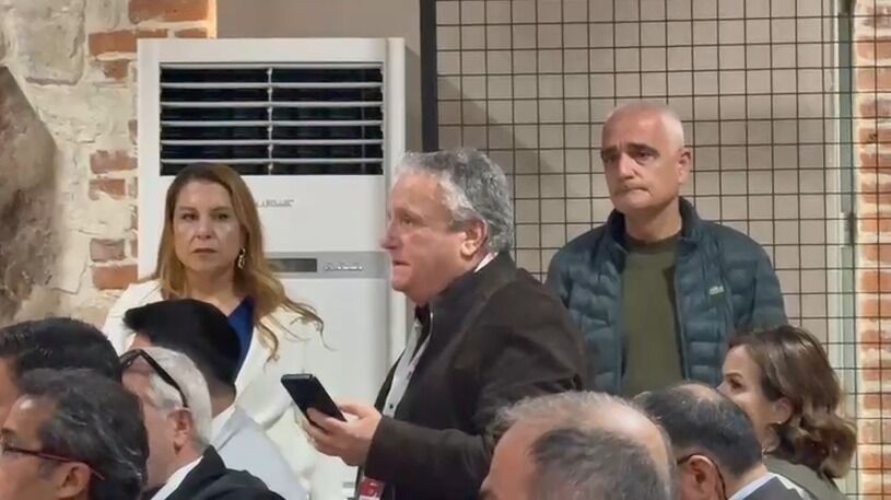 Abb5D61F 3A55 42F2 Be49 C07A6957Cdfe